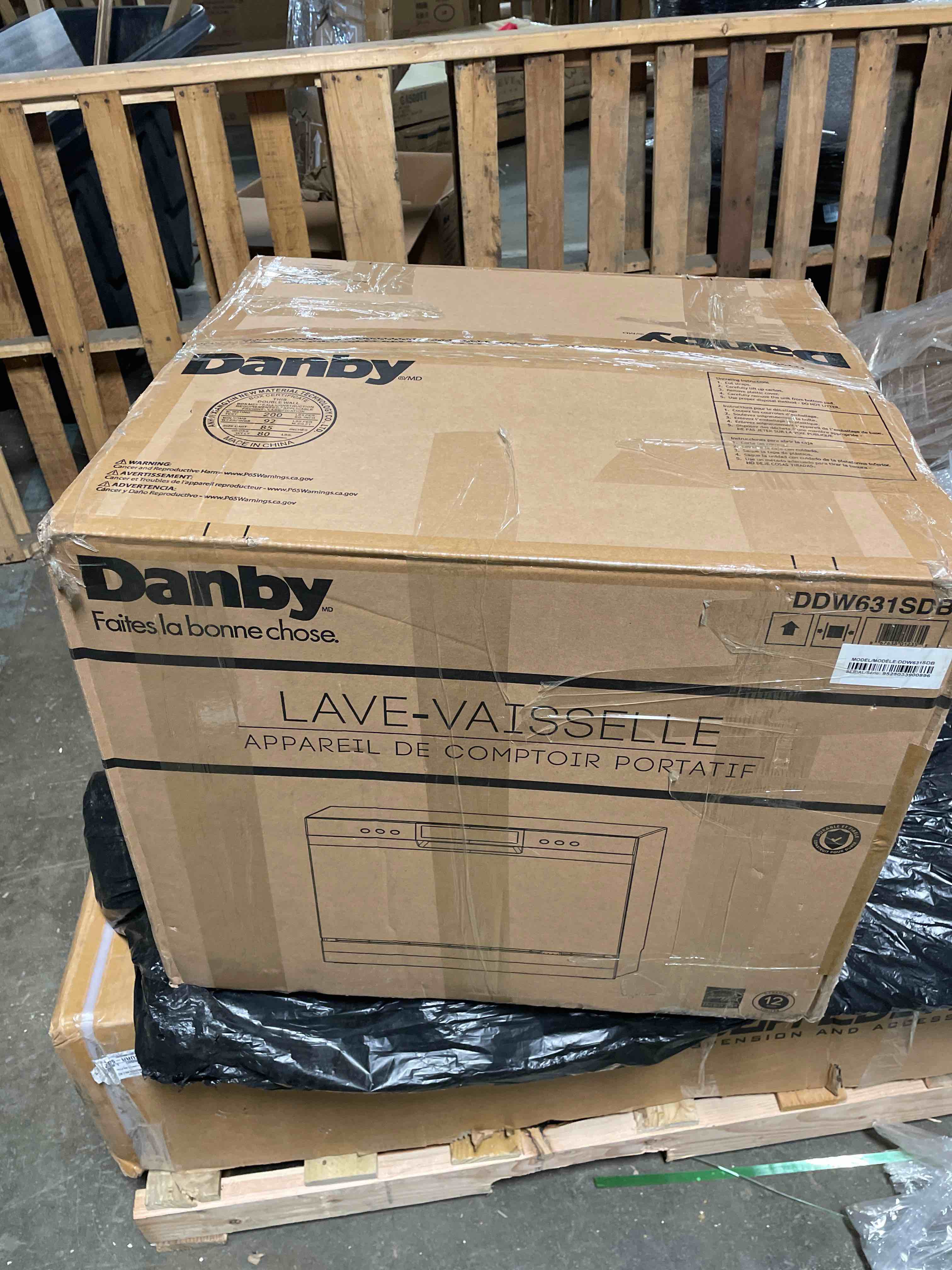 Condition photo showing New/Like New for danby ddw631sdb countertop dishwasher, stainless steel