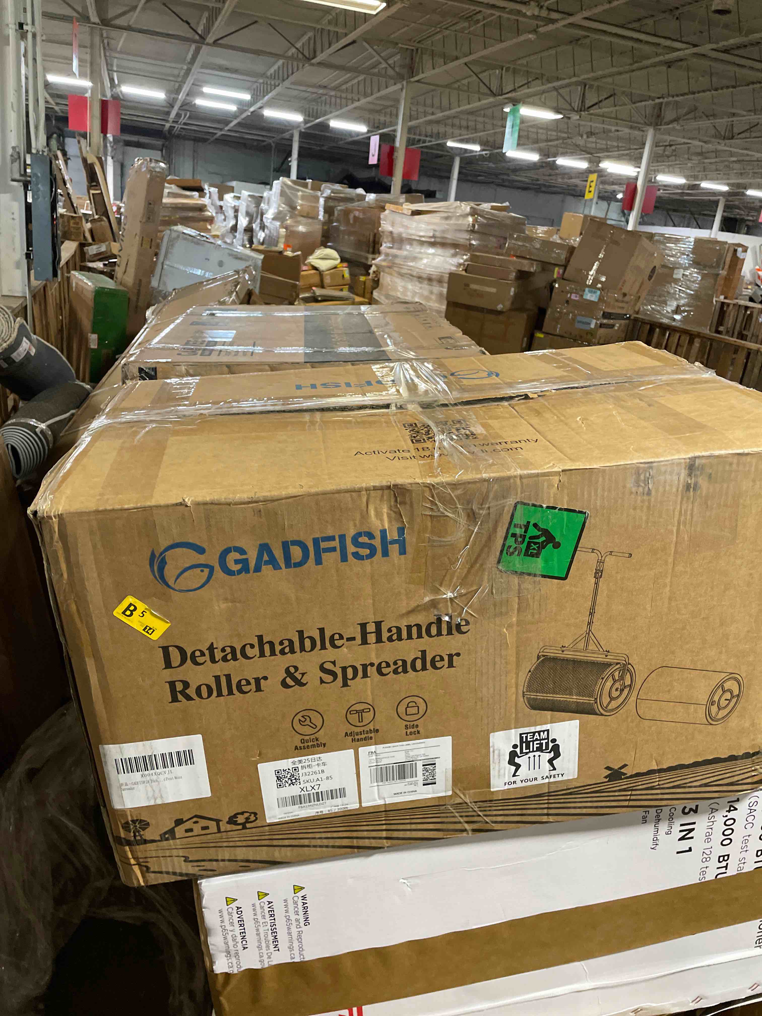 Condition photo showing Good Condition for gadfish 24 inch compost spreader & lawn roller, featuring one mesh roller and one 23 gallon hollow roller, push & tow design, suitable for lawn maintenance and peat moss spreader