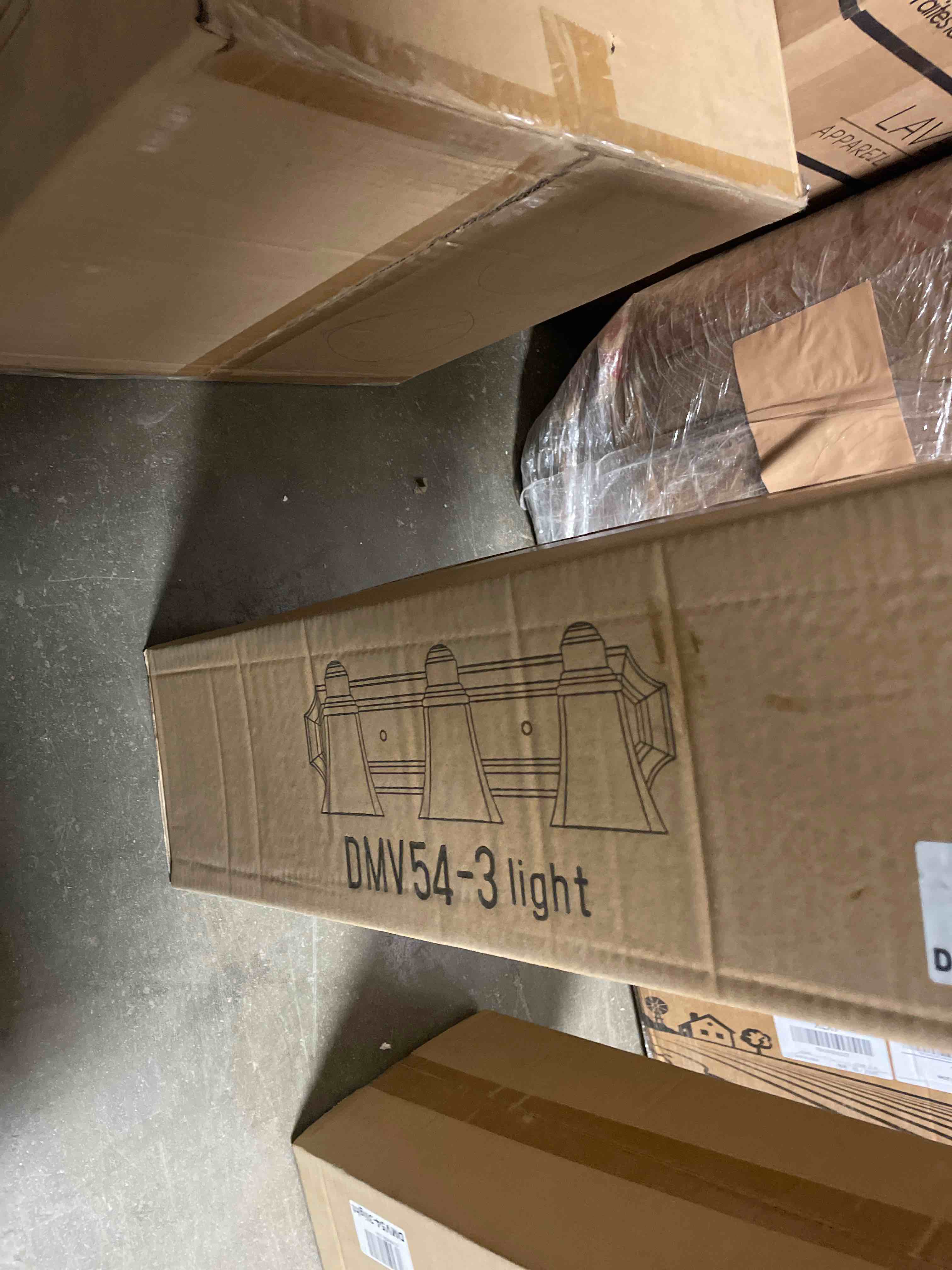 https://s3.amazonaws.com/lotting-images-prod/phillipi/PPE5035030_1776716393388.jpeg
