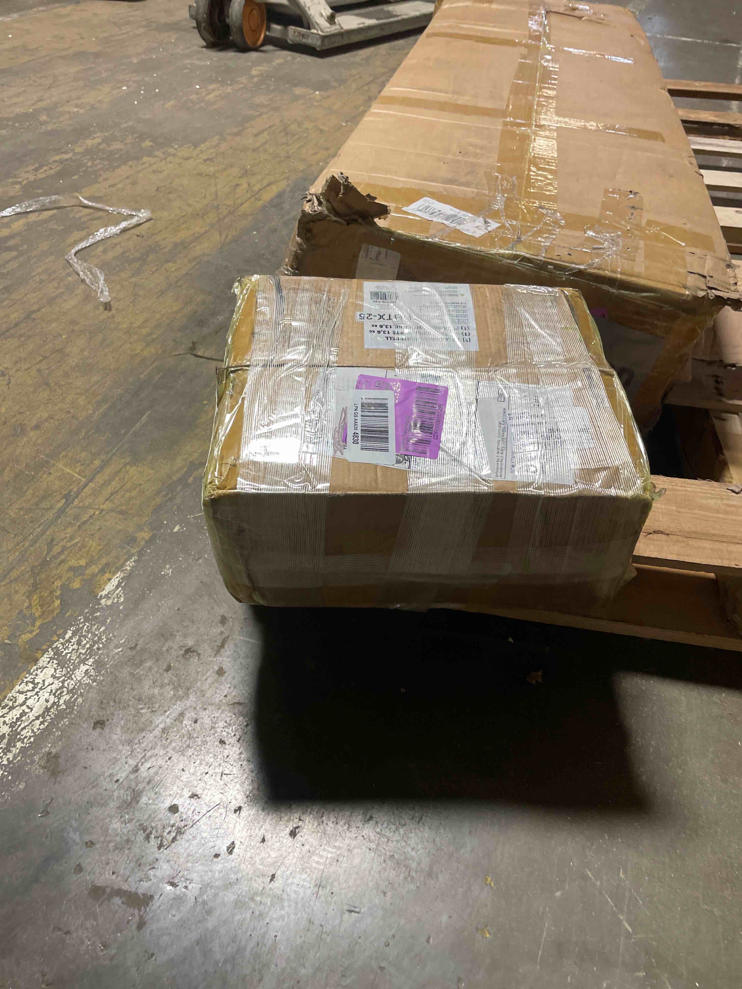 Condition photo showing New/Like New for cap 30 lb coated hex dumbbell weight, new edition (b093rq6yw8)