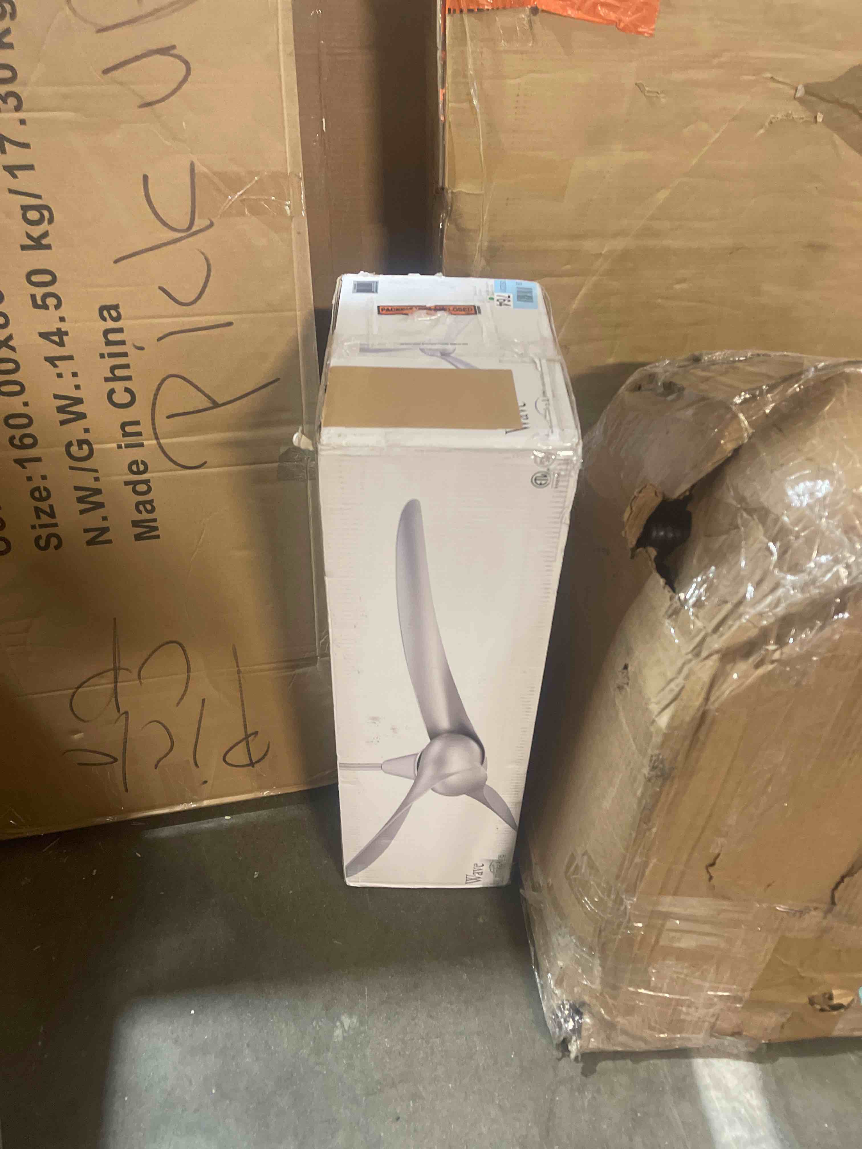 Condition photo showing New/Like New for minka aire wave ceiling fan with handheld remote control