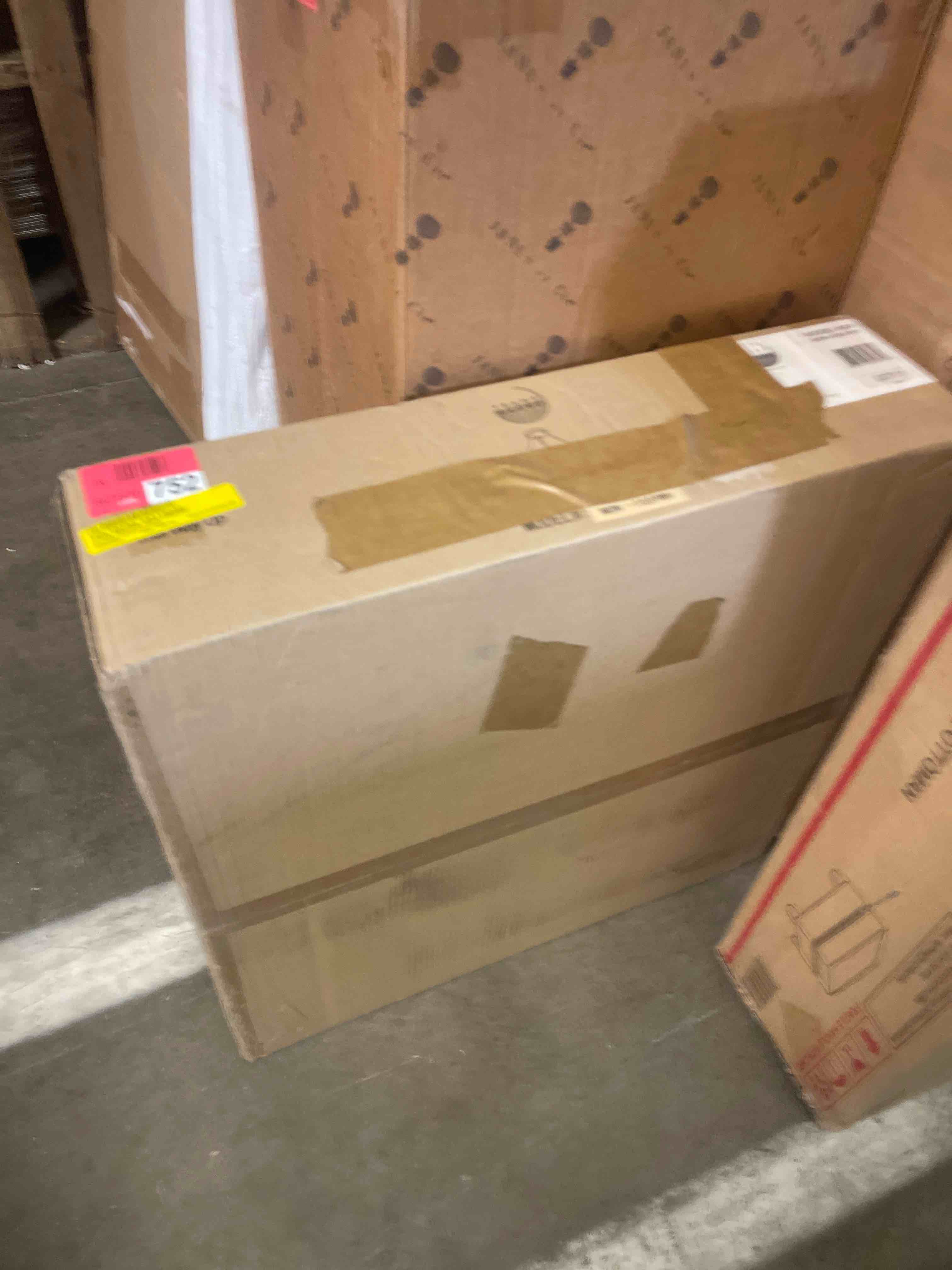 Condition photo showing New/Like New for 19.6" antique gold modern/contemporary integrated led fabric drum chandelier