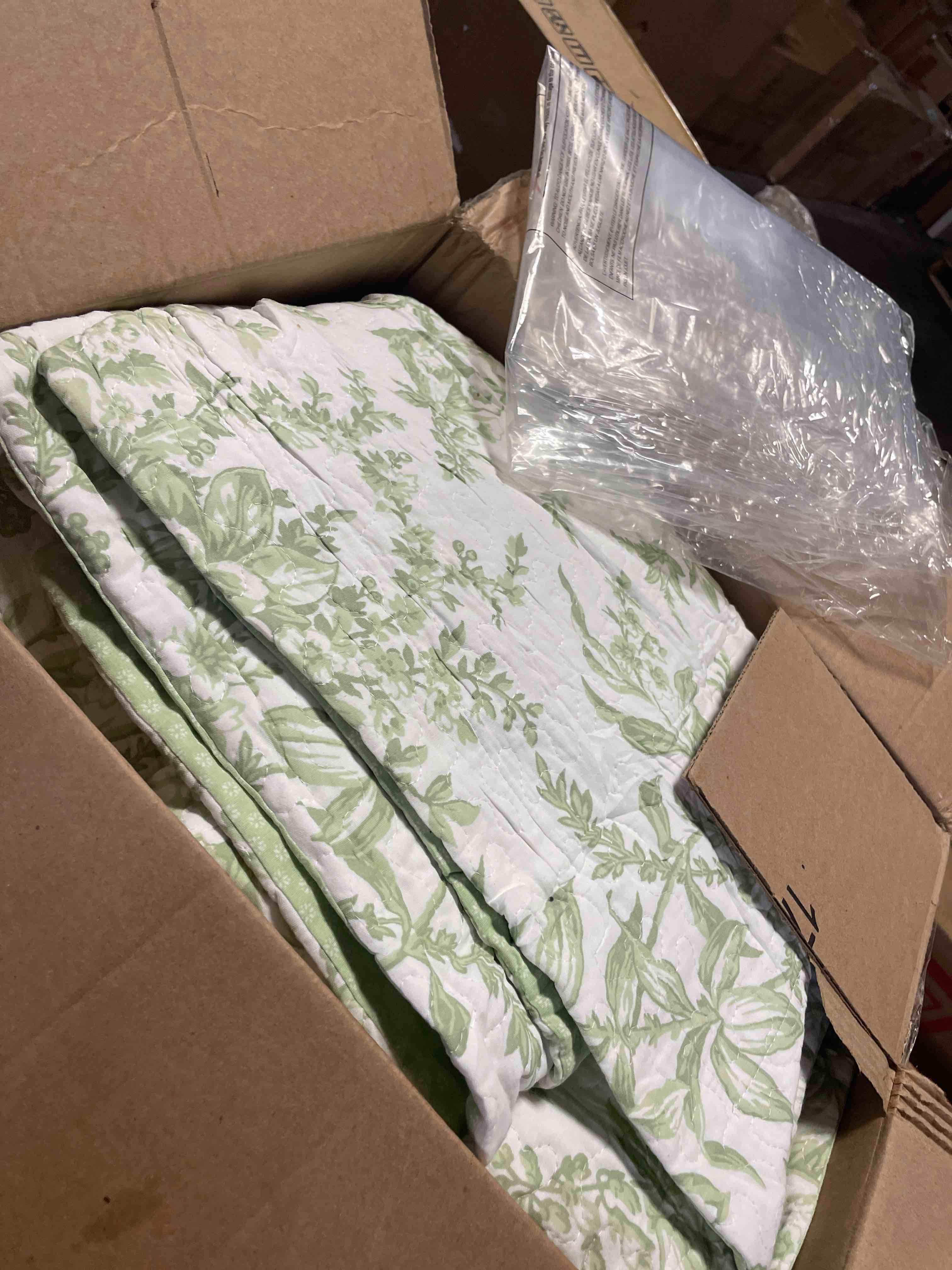 Condition photo showing As Is for wongs bedding 8 pieces king size comforter set green,sage green floral bed in a bag comforter sets, soft reversible botanical flowers bedding sets for all season (90"x104") green king