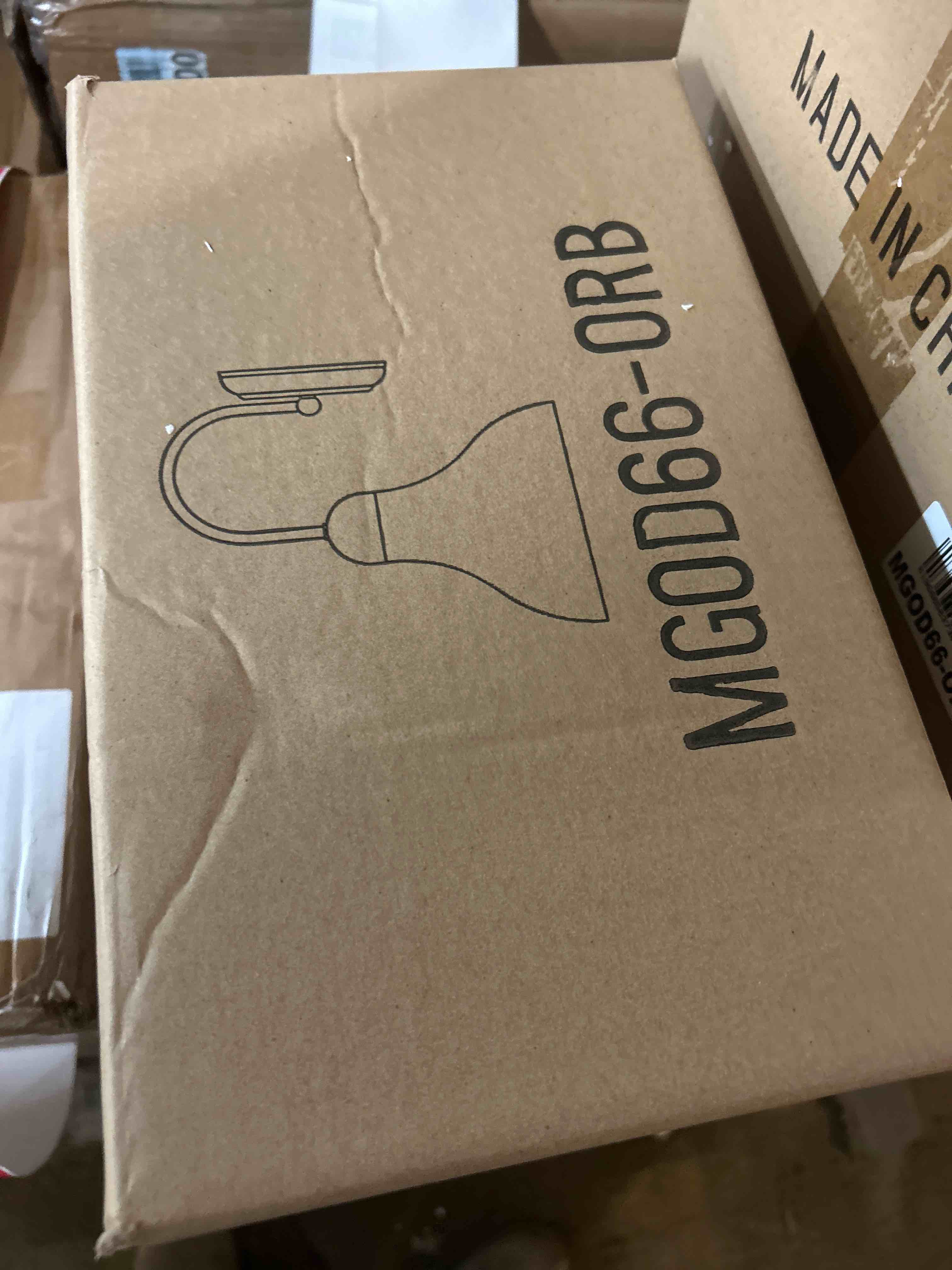https://s3.amazonaws.com/lotting-images-prod/phillipi/PPE5035328_1776868918471.jpeg