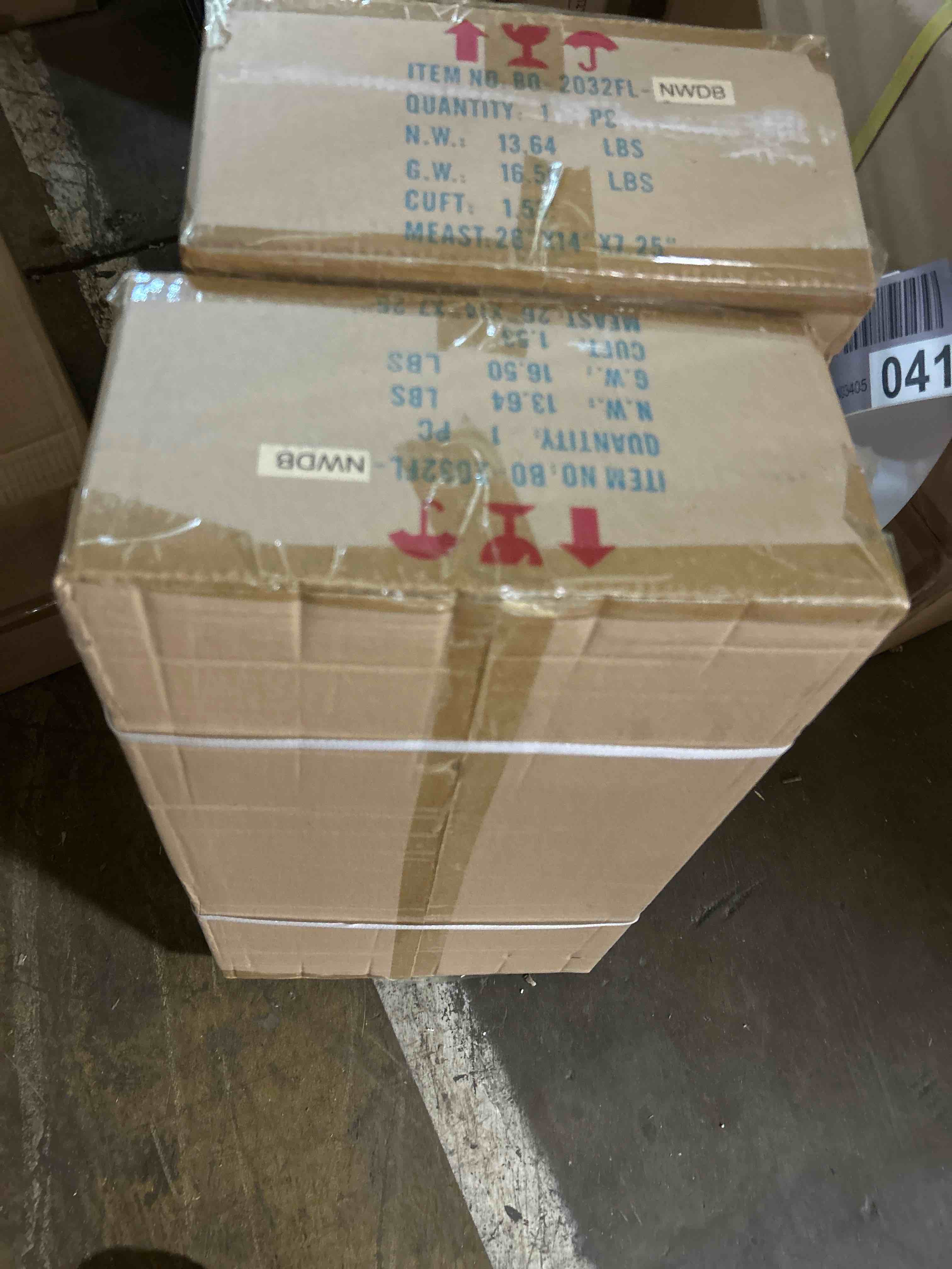 Condition photo showing New/Like New for cal lighting pharmacy 62-in dark bronze pharmacy floor lamp