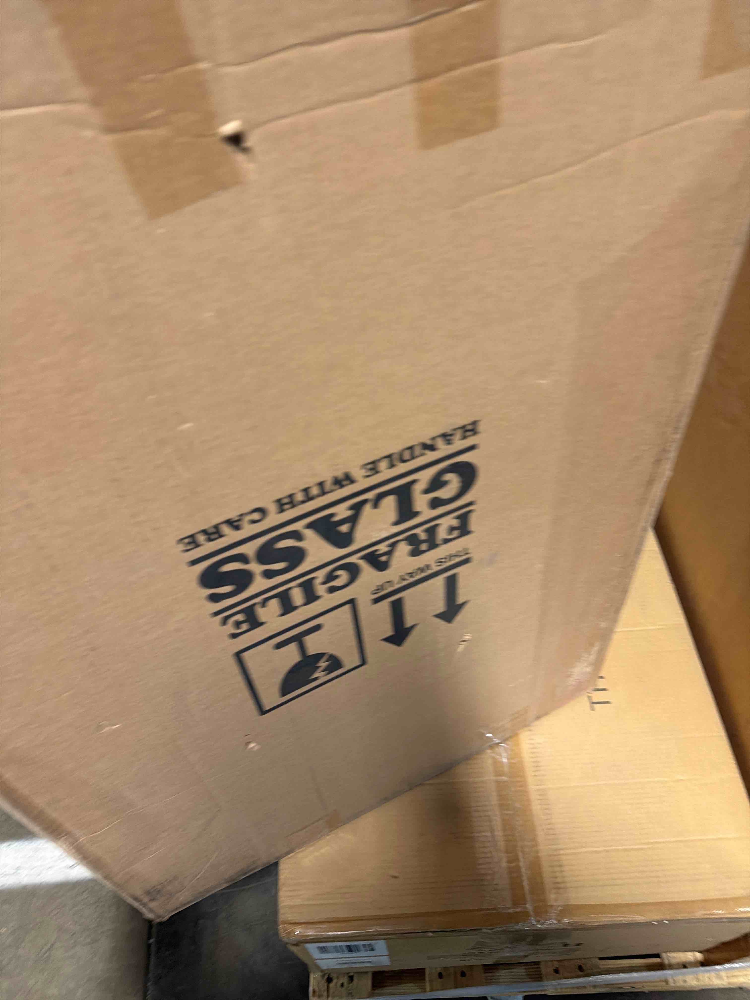 https://s3.amazonaws.com/lotting-images-prod/phillipi/PPE5035448_1776887768691.jpeg