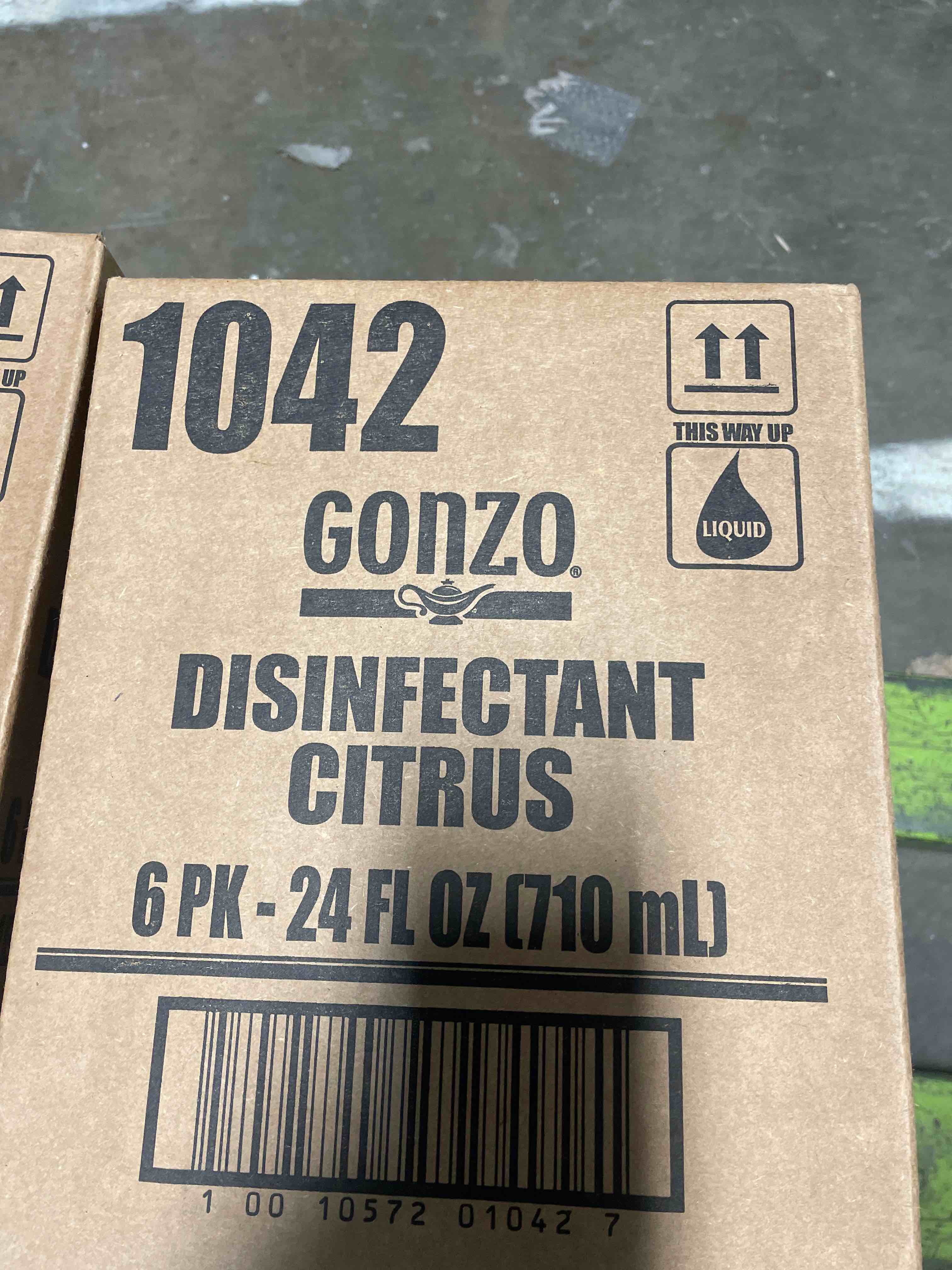 Condition photo showing New/Like New for weiman gonzo desinfectant citrus 24fl + free microfiber cleaning cloth