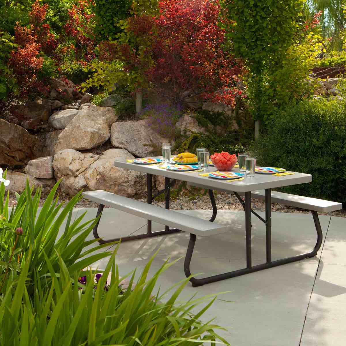 lifetime 6-foot classic folding picnic table