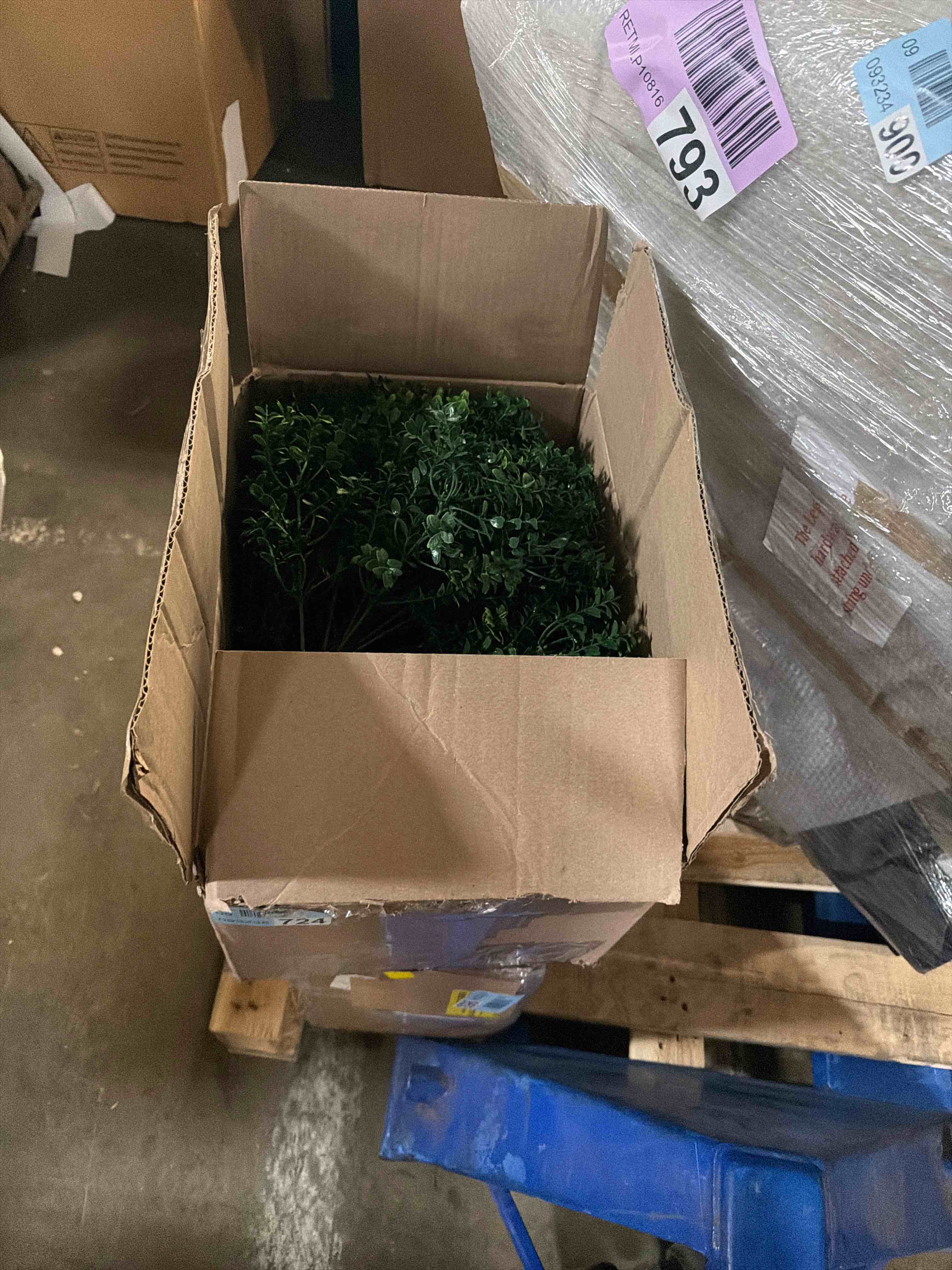 https://s3.amazonaws.com/lotting-images-prod/phillipi/PPE5035786_1777476237037.jpeg