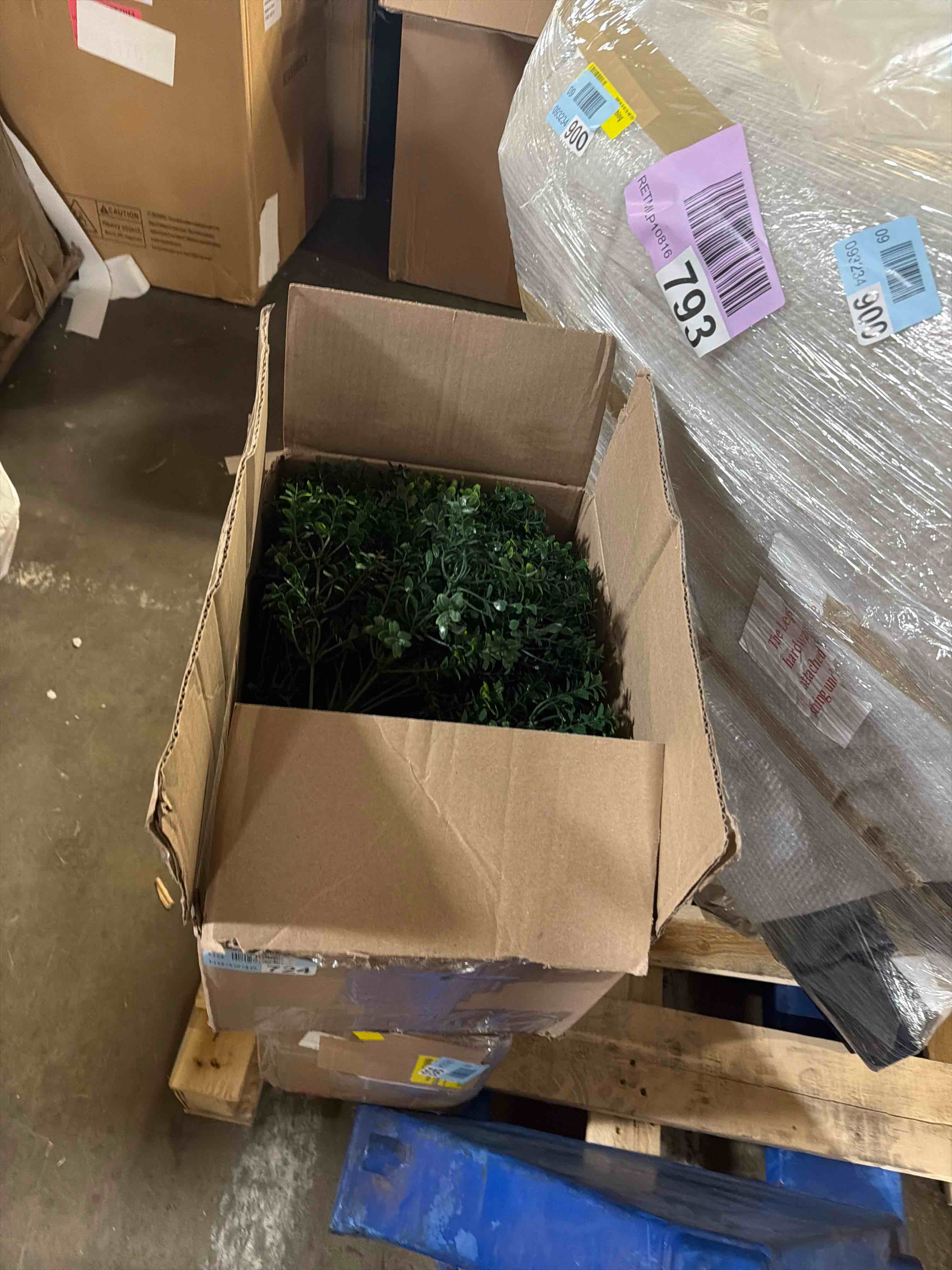 https://s3.amazonaws.com/lotting-images-prod/phillipi/PPE5035786_1777476238513.jpeg