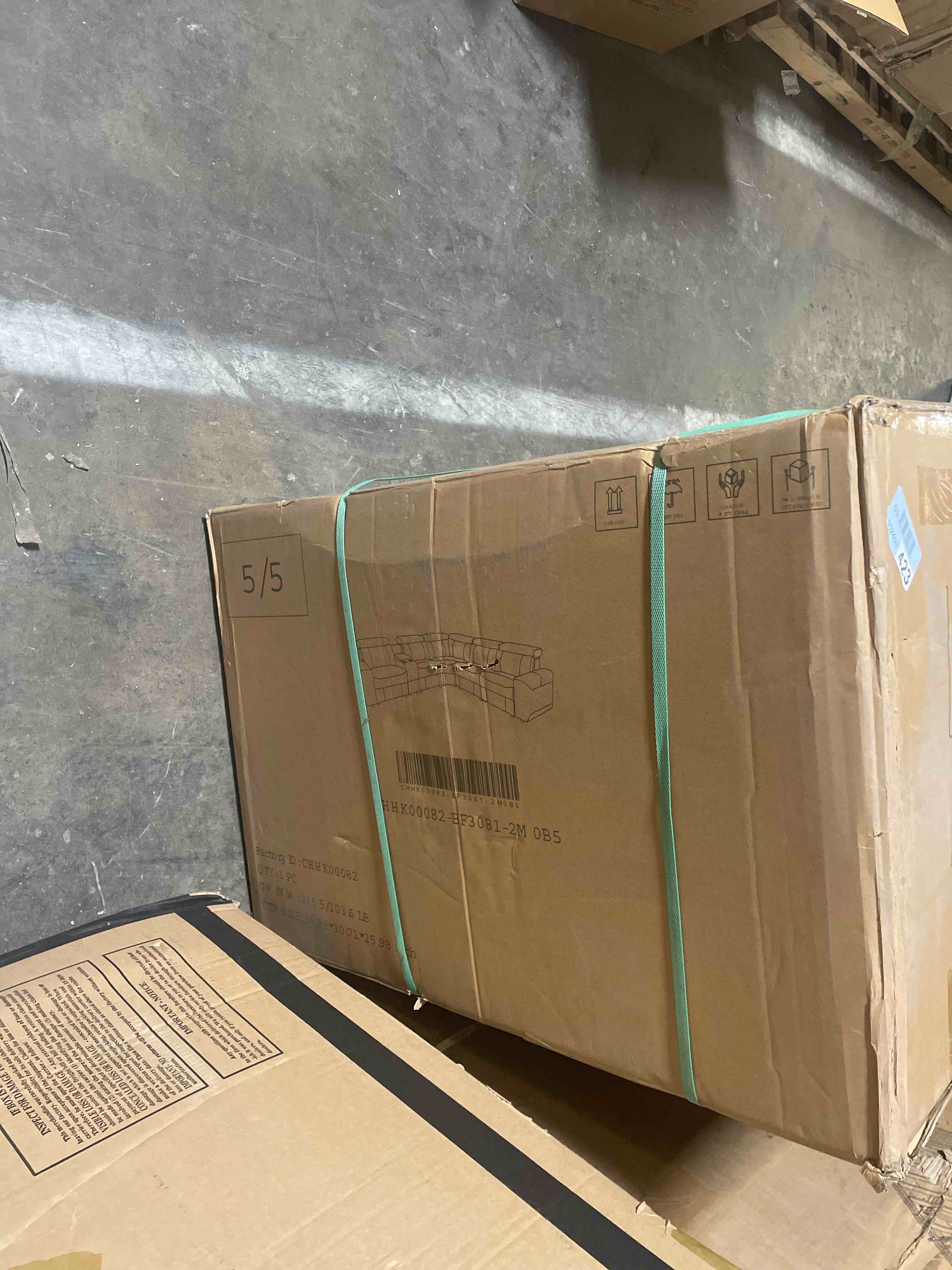 https://s3.amazonaws.com/lotting-images-prod/phillipi/PPE5035838_1777483610105.jpeg