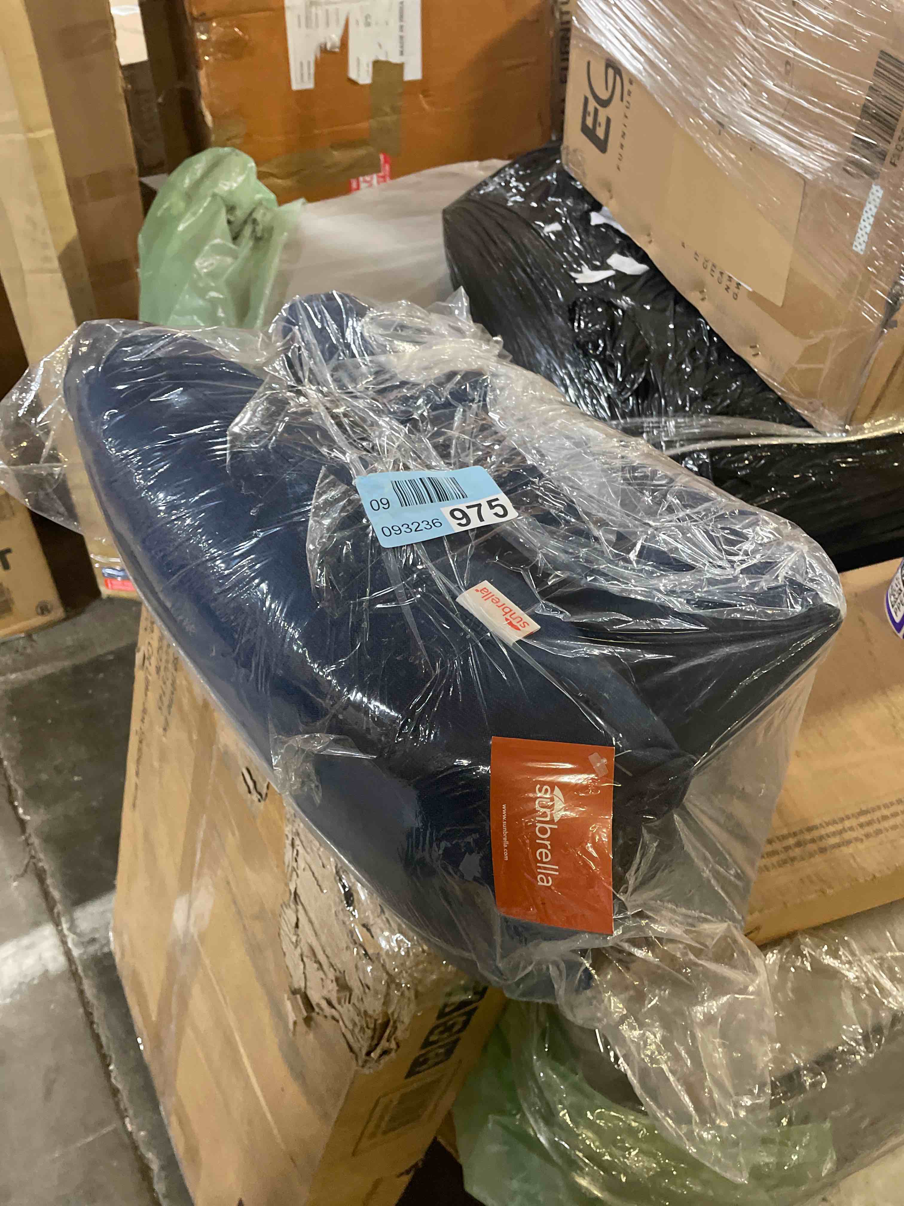 https://s3.amazonaws.com/lotting-images-prod/phillipi/PPE5035852_1777558192362.jpeg