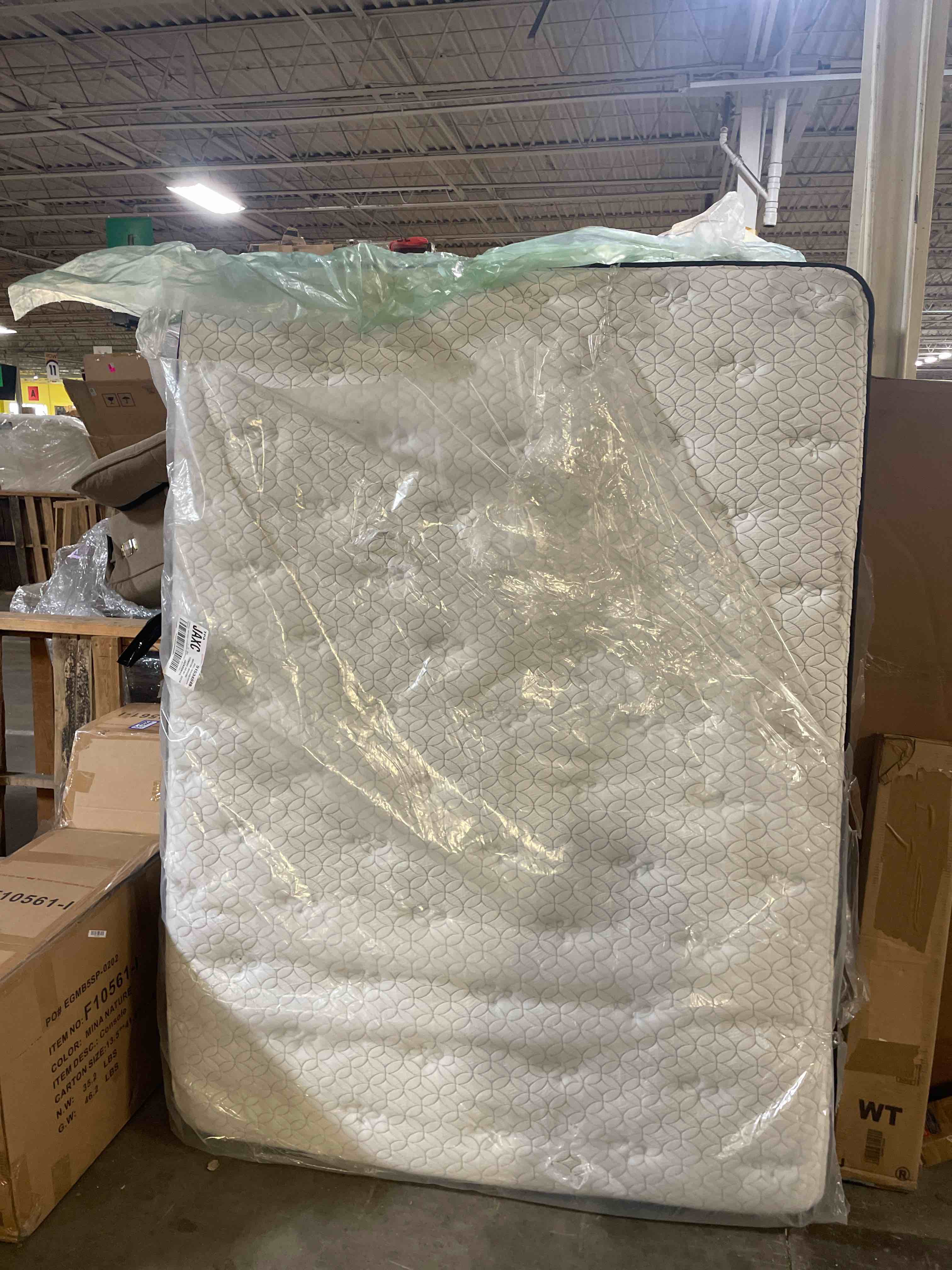 Condition photo showing Good Condition for queen size 12 inch hybrid mattress, 7-zone support pocket springs mattress in a box with targeted comfort, motion isolation&pressure relief, certipur-us certified