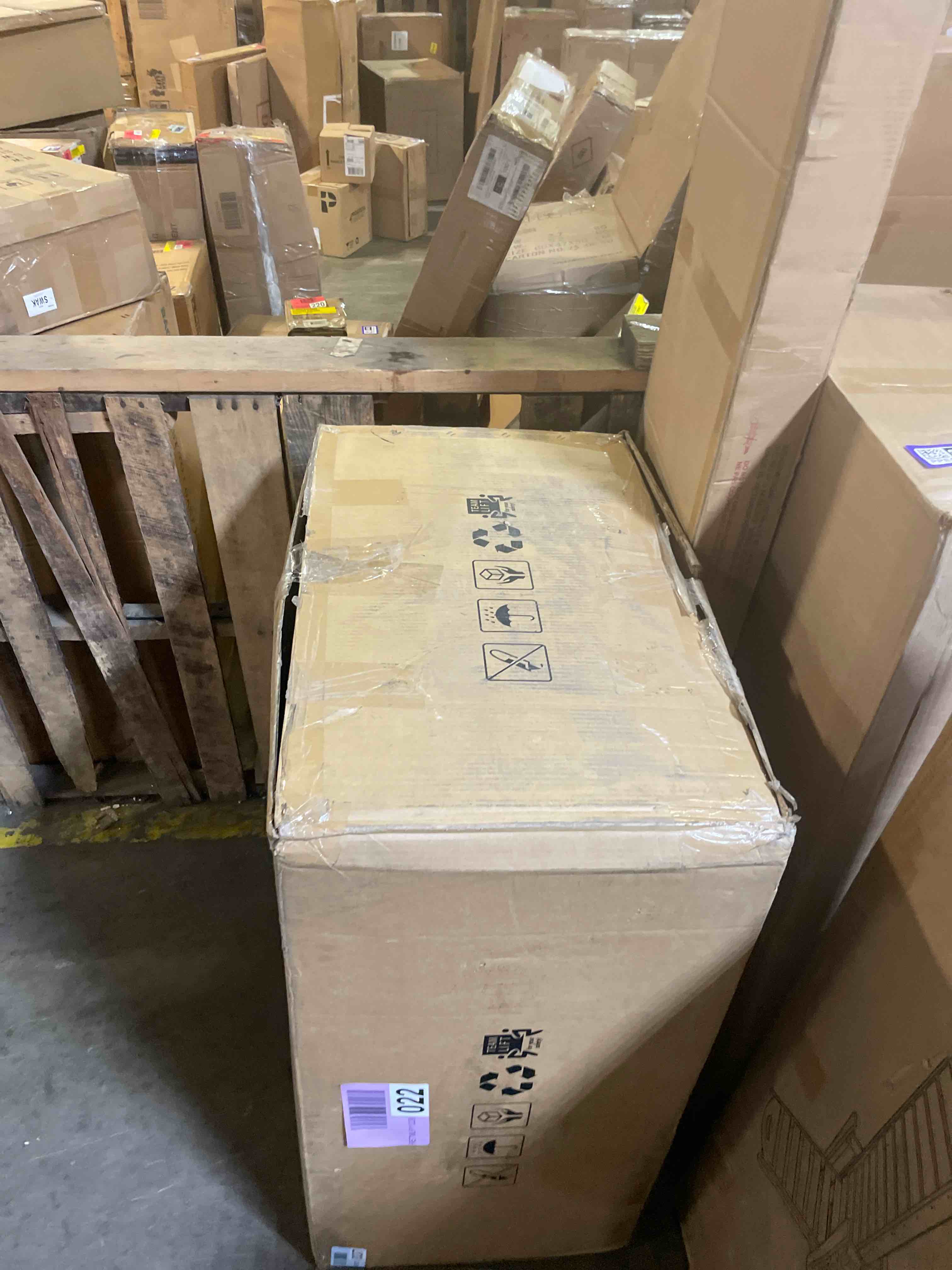 https://s3.amazonaws.com/lotting-images-prod/phillipi/PPE5035889_1777490457541.jpeg