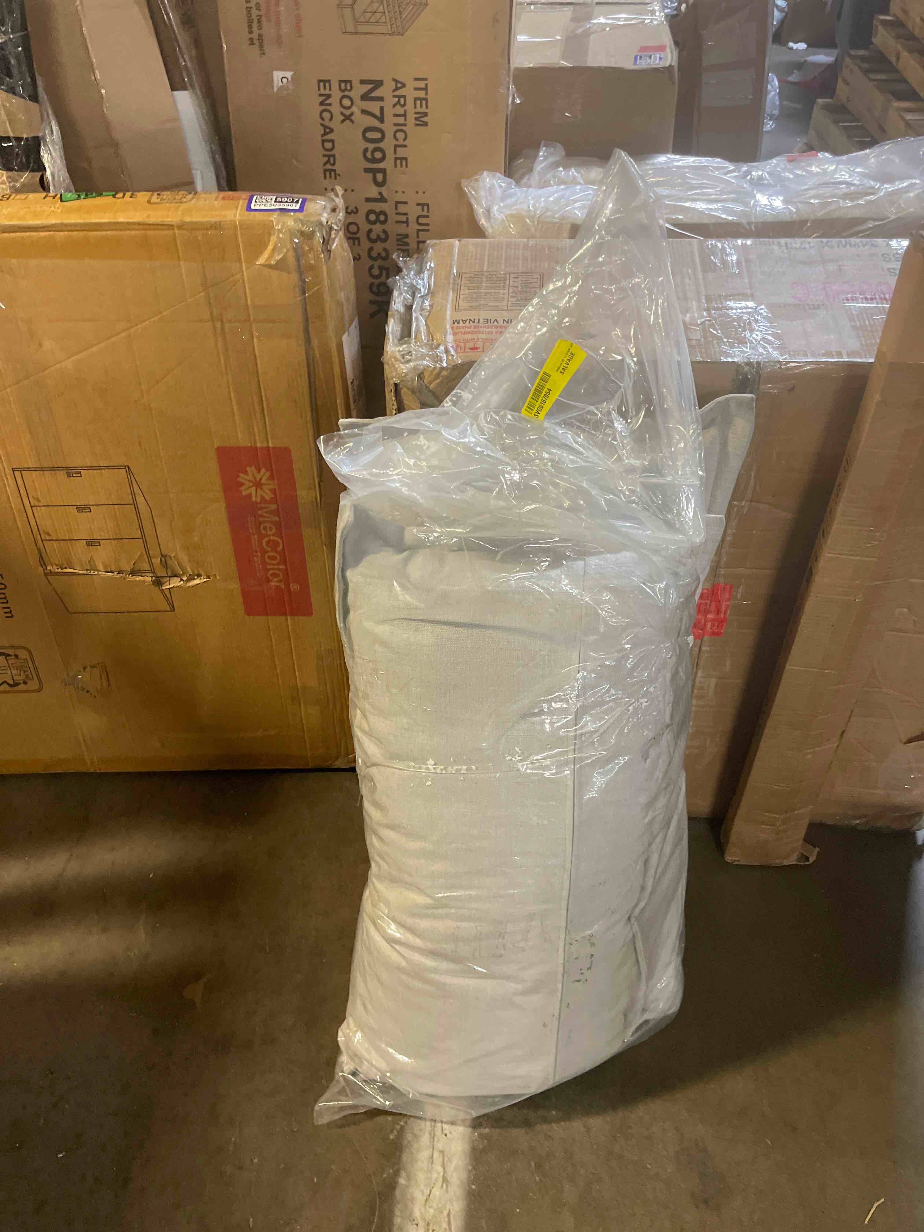 https://s3.amazonaws.com/lotting-images-prod/phillipi/PPE5035909_1777562181208.jpeg