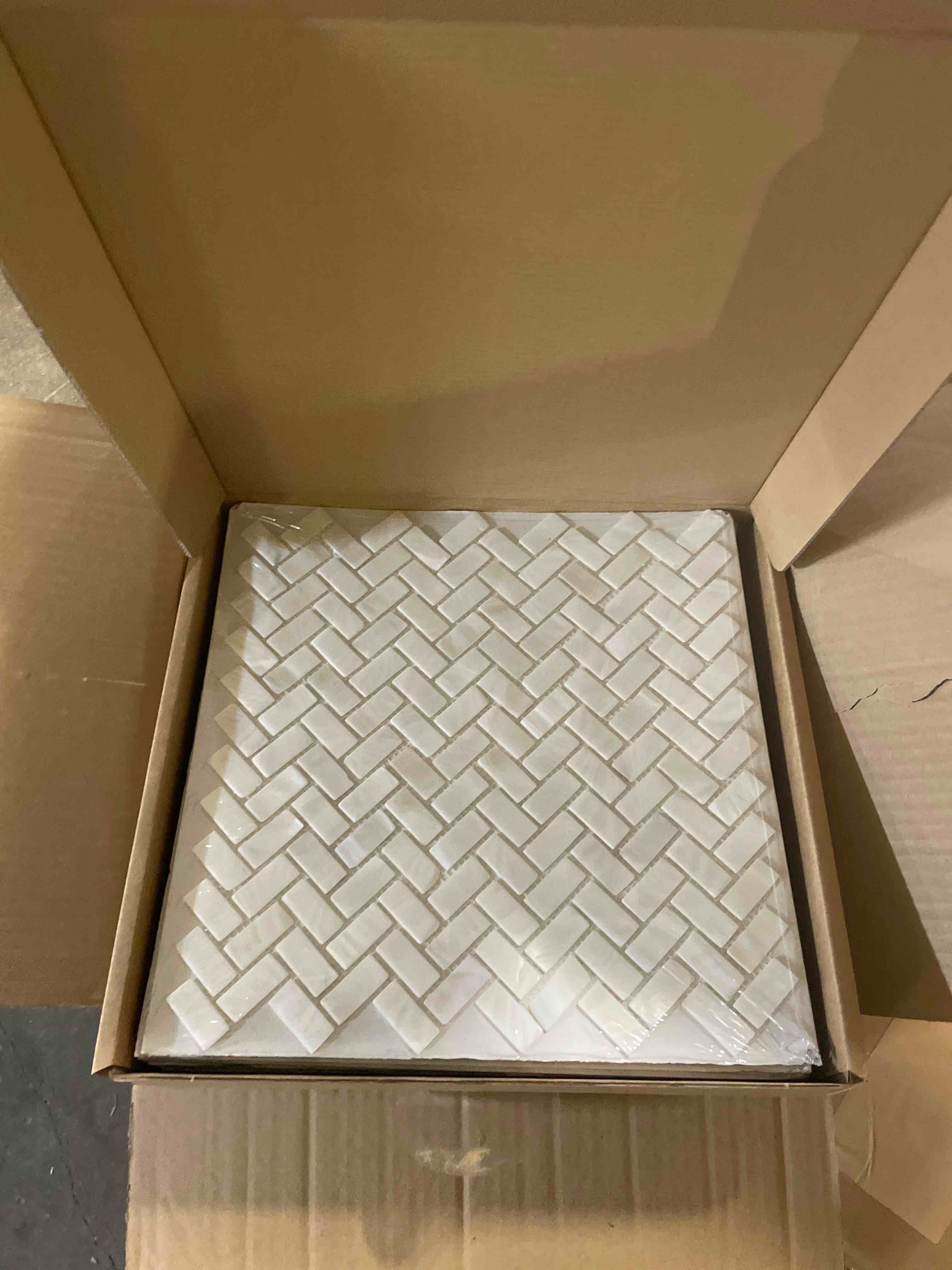 https://s3.amazonaws.com/lotting-images-prod/phillipi/PPE5035912_1777565681956.jpeg
