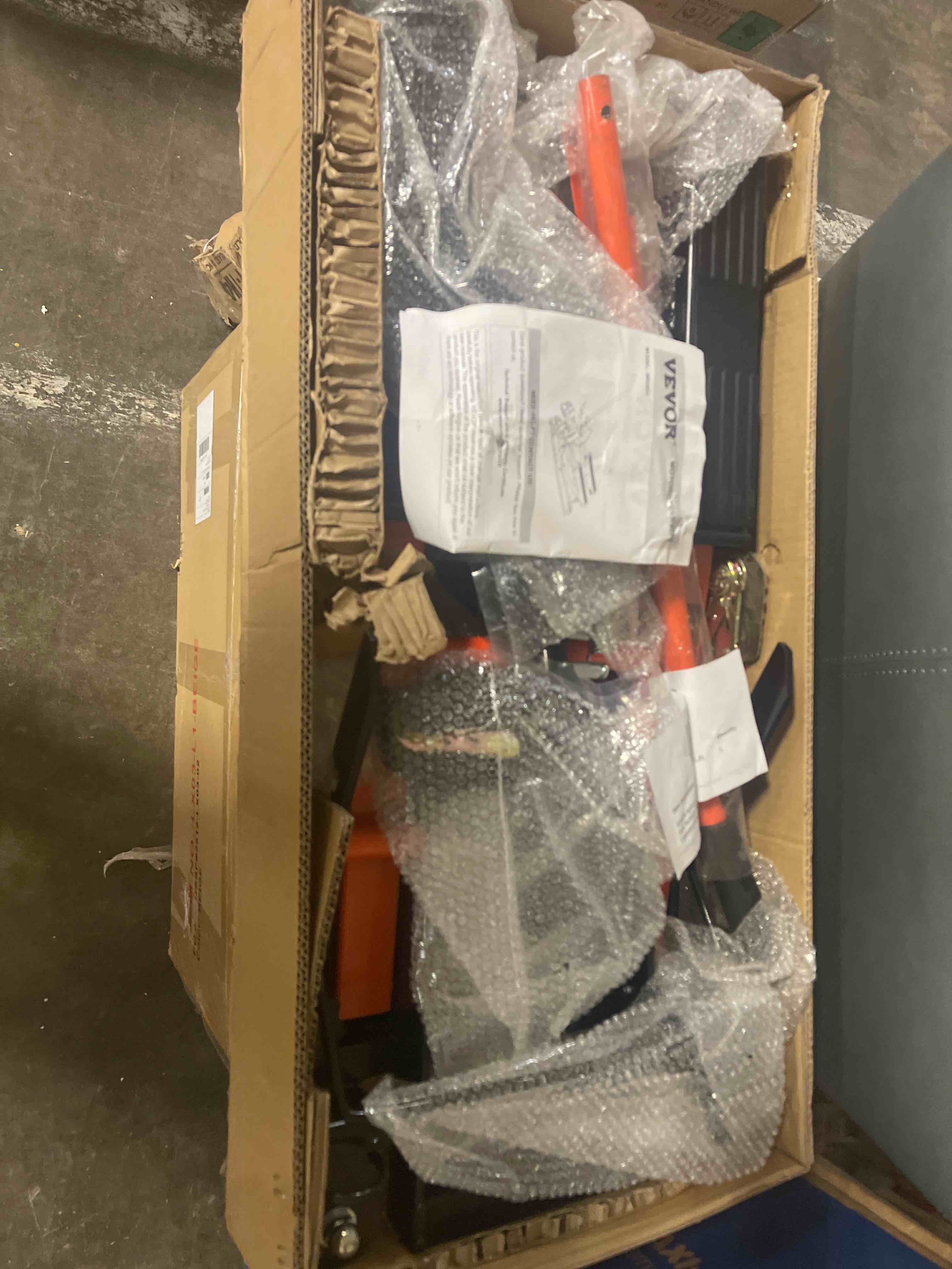 https://s3.amazonaws.com/lotting-images-prod/phillipi/PPE5035940_1777556728540.jpeg