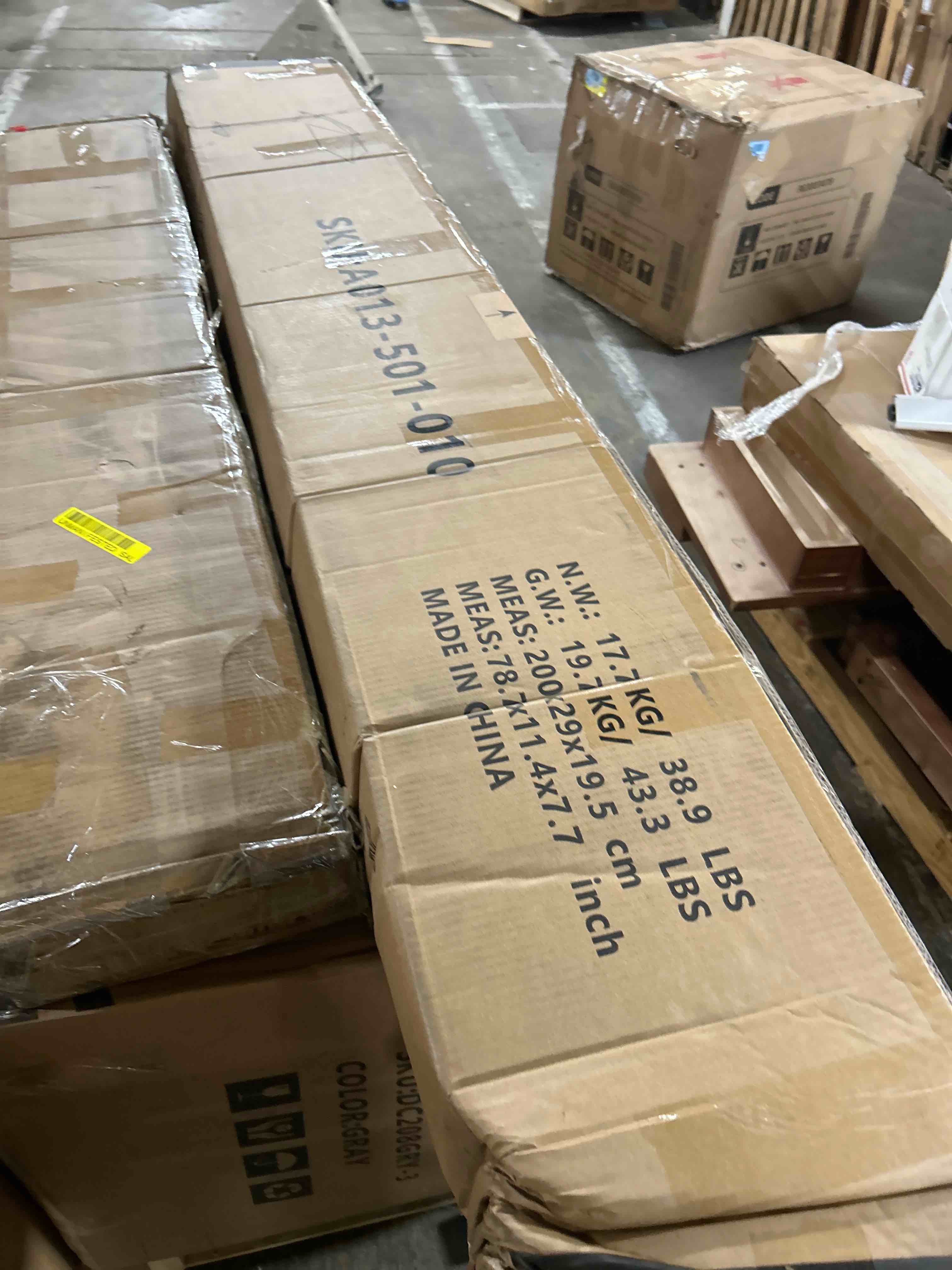 https://s3.amazonaws.com/lotting-images-prod/phillipi/PPE5036008_1777573331464.jpeg