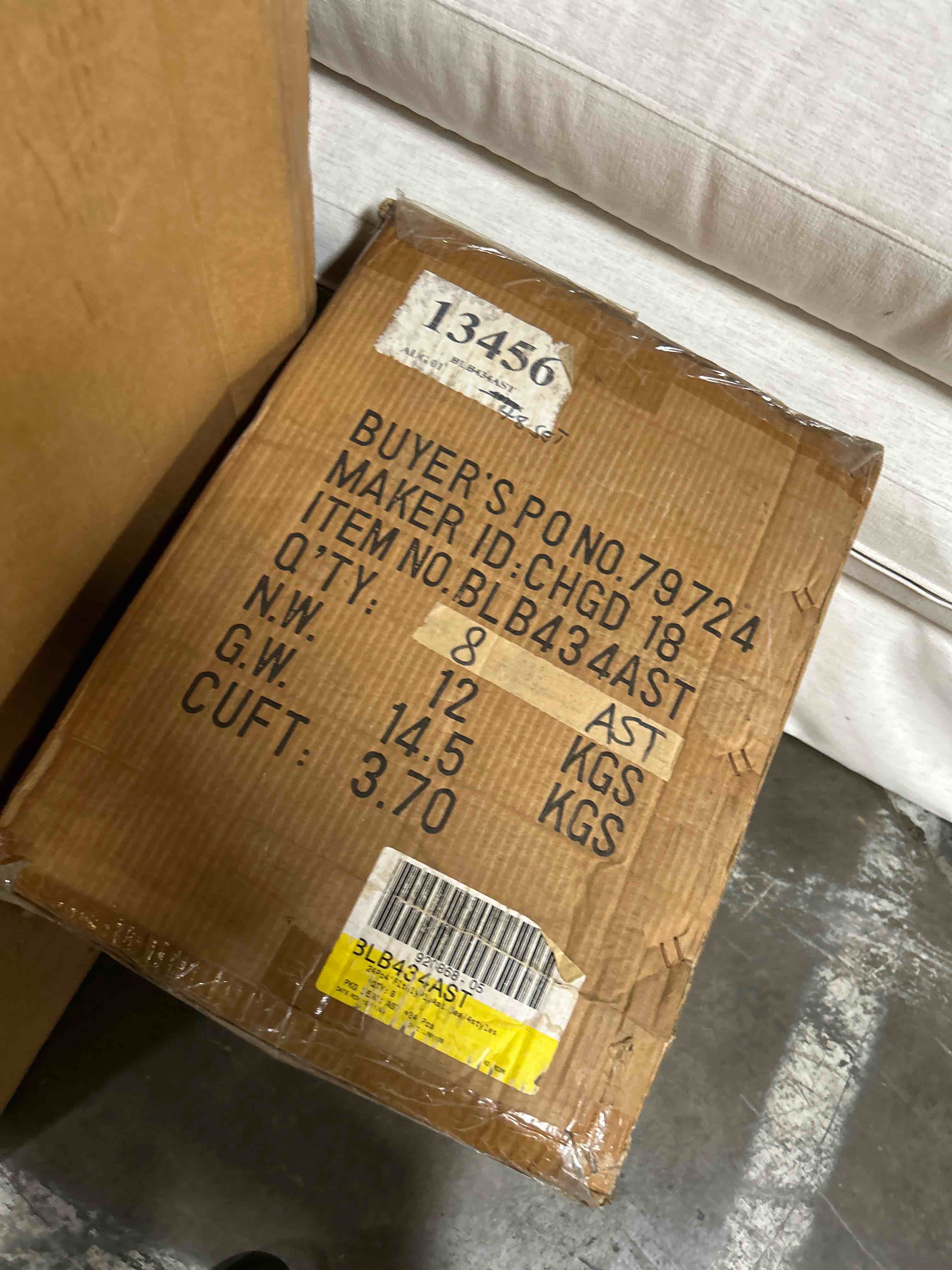 https://s3.amazonaws.com/lotting-images-prod/phillipi/PPE5036025_1777575466858.jpeg