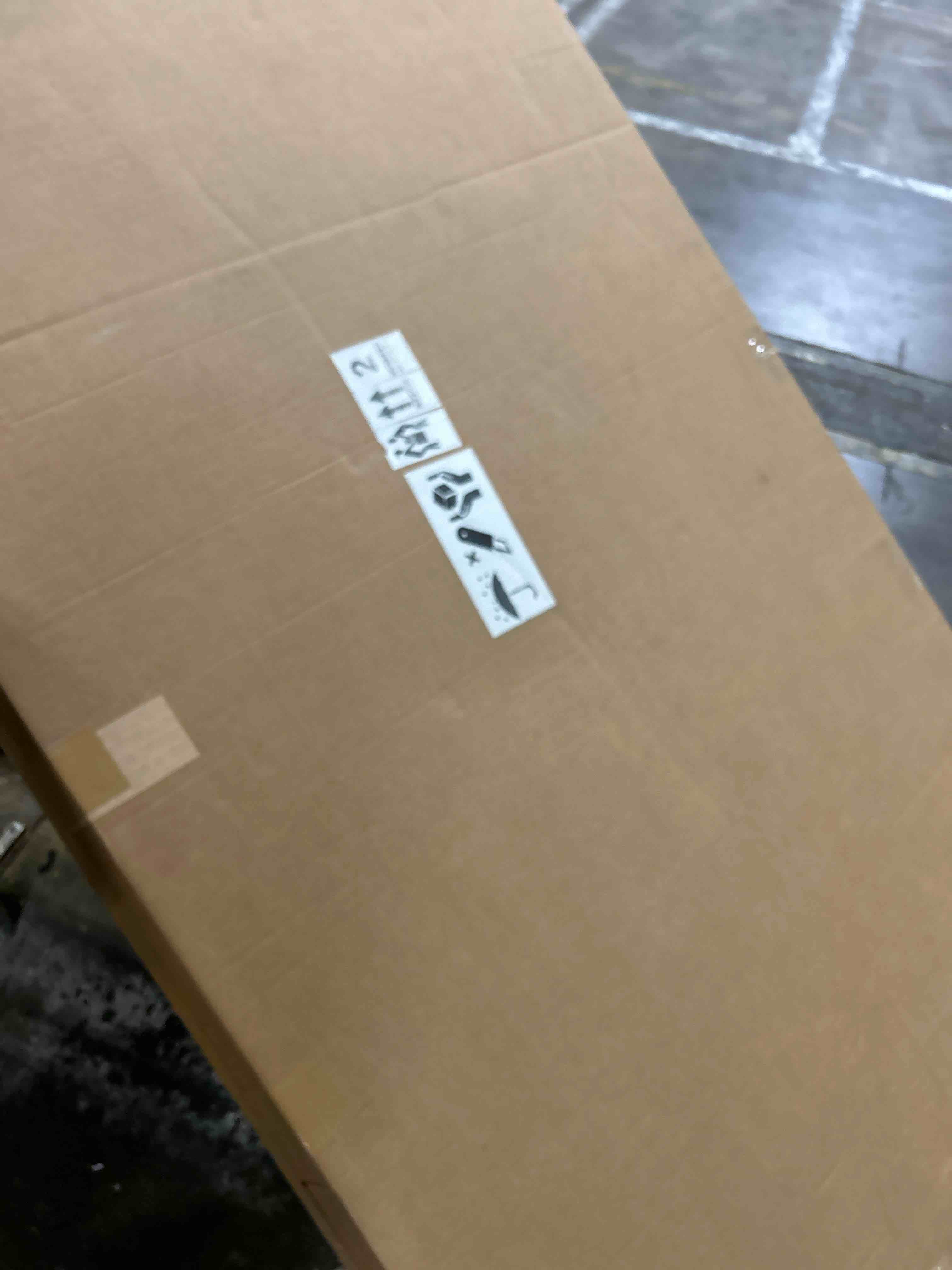 https://s3.amazonaws.com/lotting-images-prod/phillipi/PPE5036042_1777577745715.jpeg