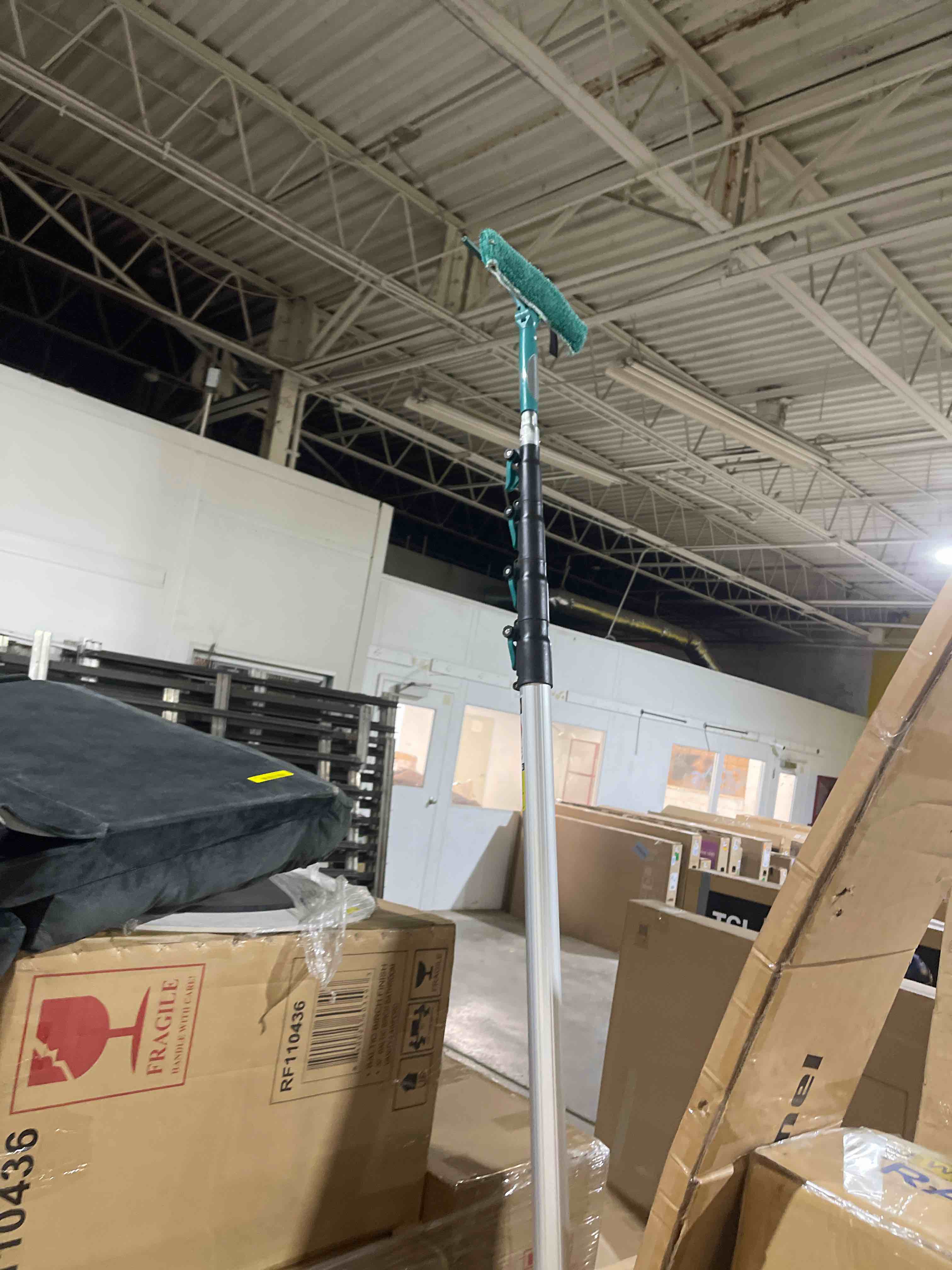 https://s3.amazonaws.com/lotting-images-prod/phillipi/PPE5036257_1777922935305.jpeg