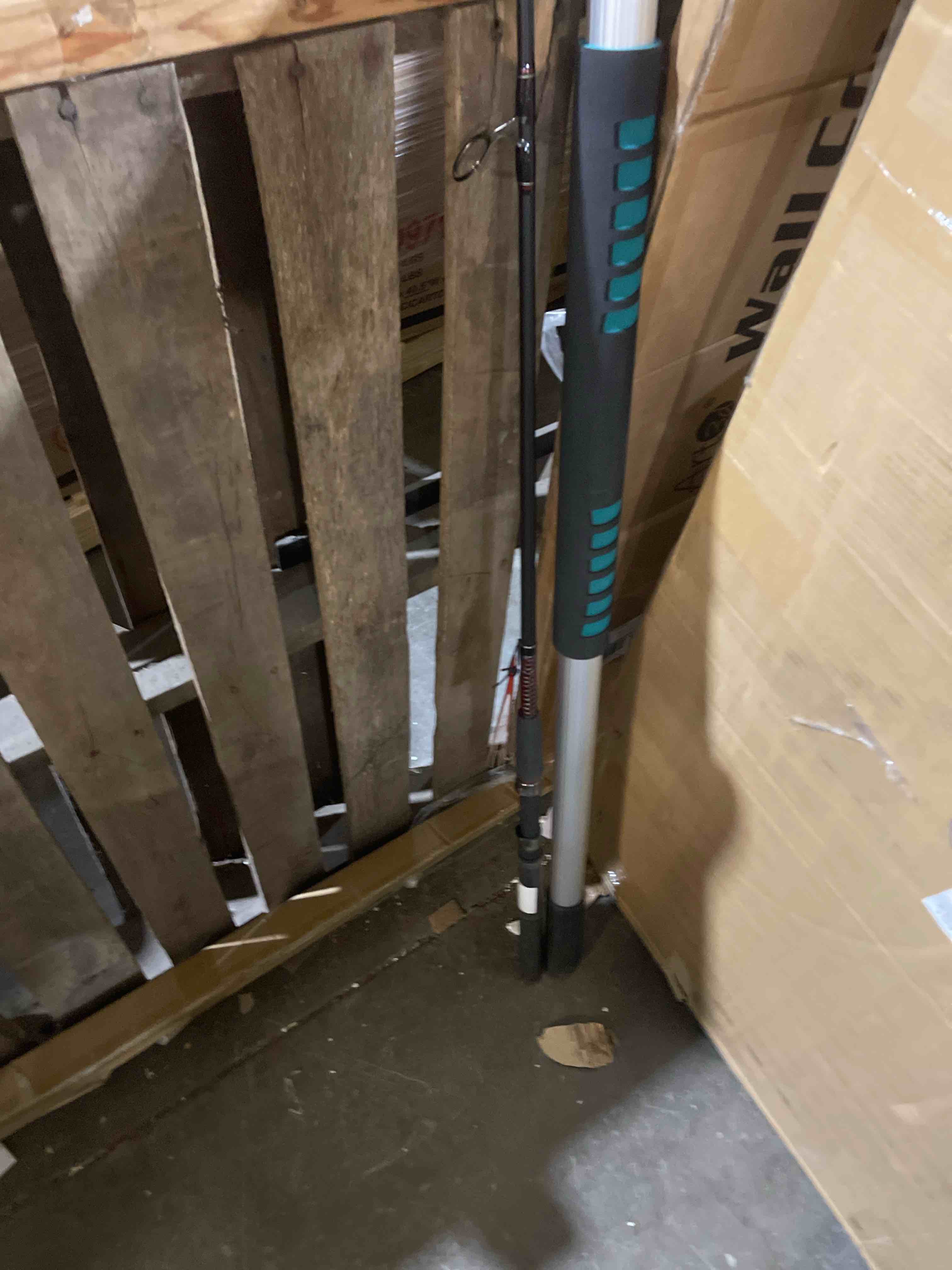 Condition photo showing New/Like New for ugly stik 6’6” gx2 spinning rod, three piece spinning rod, 6-15lb line rating, medium rod power, moderate fast action, 1/8-5/8 oz. lure rating old model 6' - medium heavy - 1pc