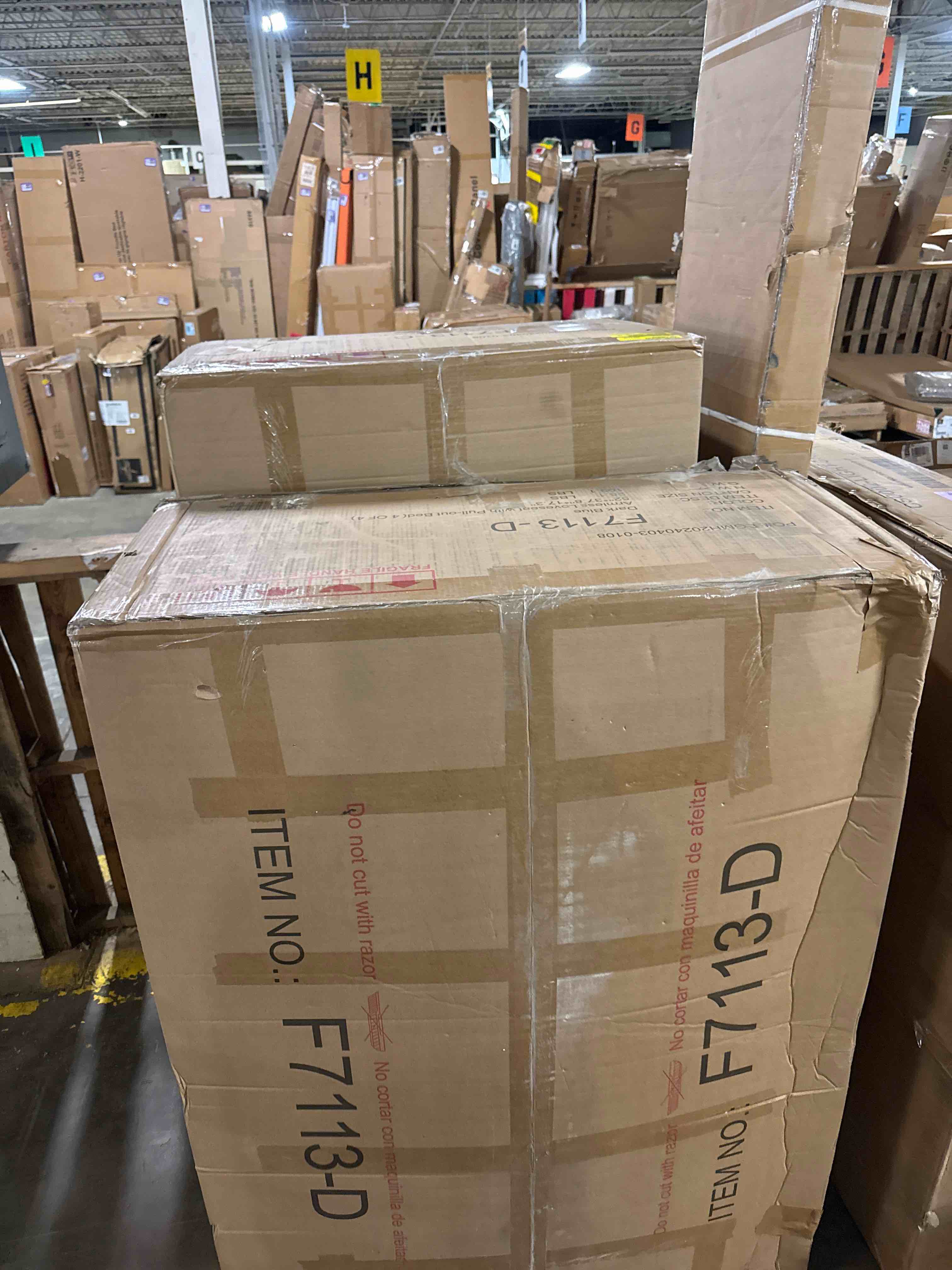 https://s3.amazonaws.com/lotting-images-prod/phillipi/PPE5036460_1778078942811.jpeg