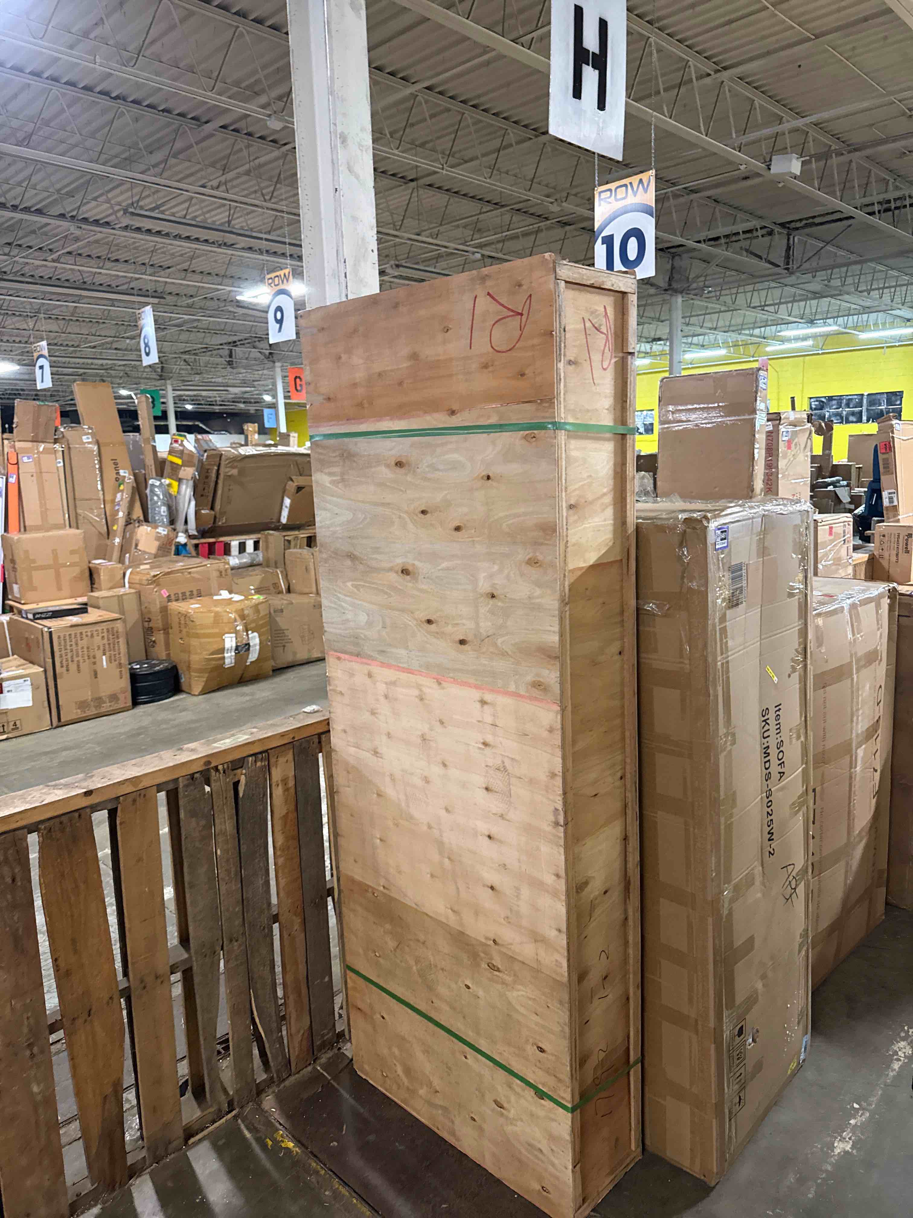 https://s3.amazonaws.com/lotting-images-prod/phillipi/PPE5036463_1778079751265.jpeg
