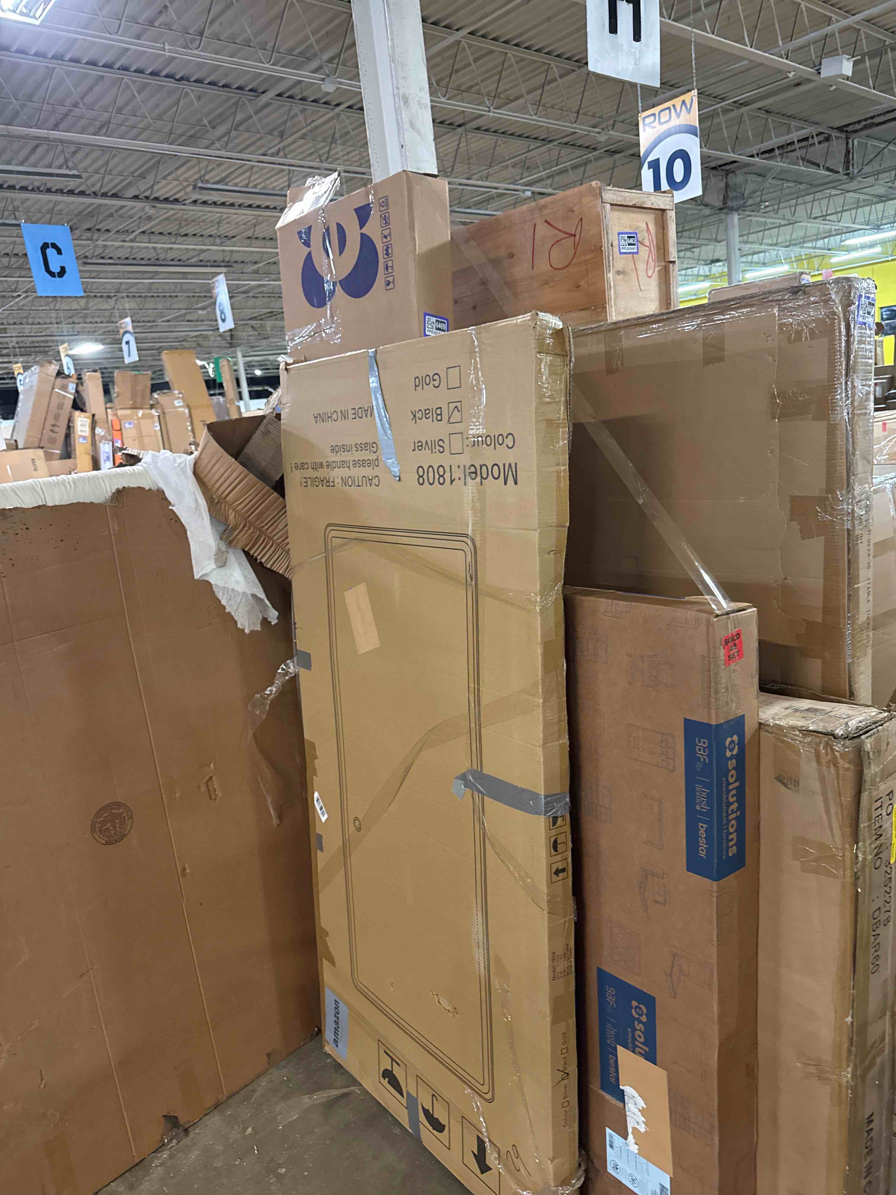https://s3.amazonaws.com/lotting-images-prod/phillipi/PPE5036470_1778086110437.jpeg