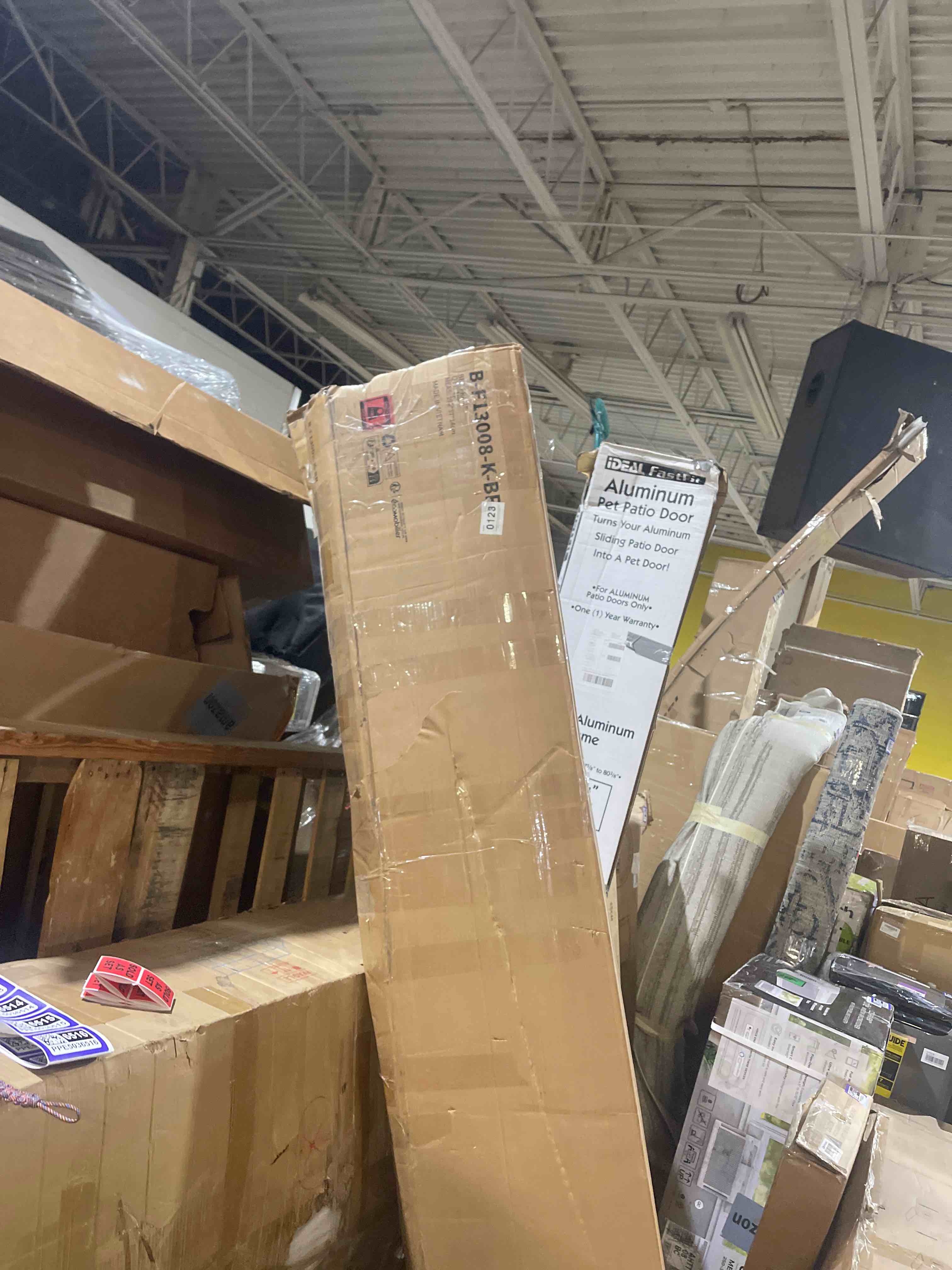 Condition photo showing New/Like New for queen size bed frame, heavy duty platform bed frame with strong metal foundation,under bed storage,mattress foundation,no box spring required,easy assembly, black queen size black