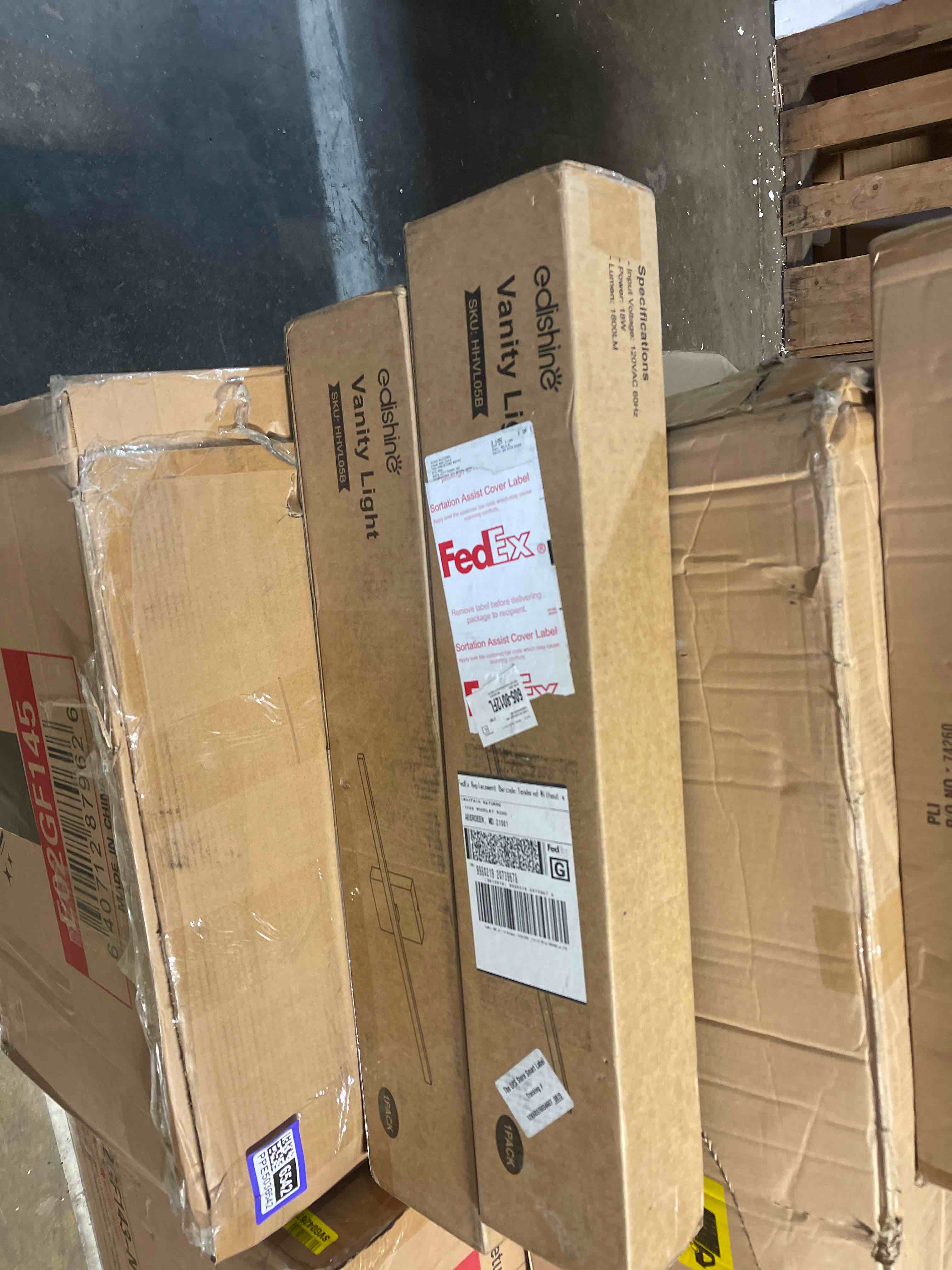 https://s3.amazonaws.com/lotting-images-prod/phillipi/PPE5036544_1778093712963.jpeg