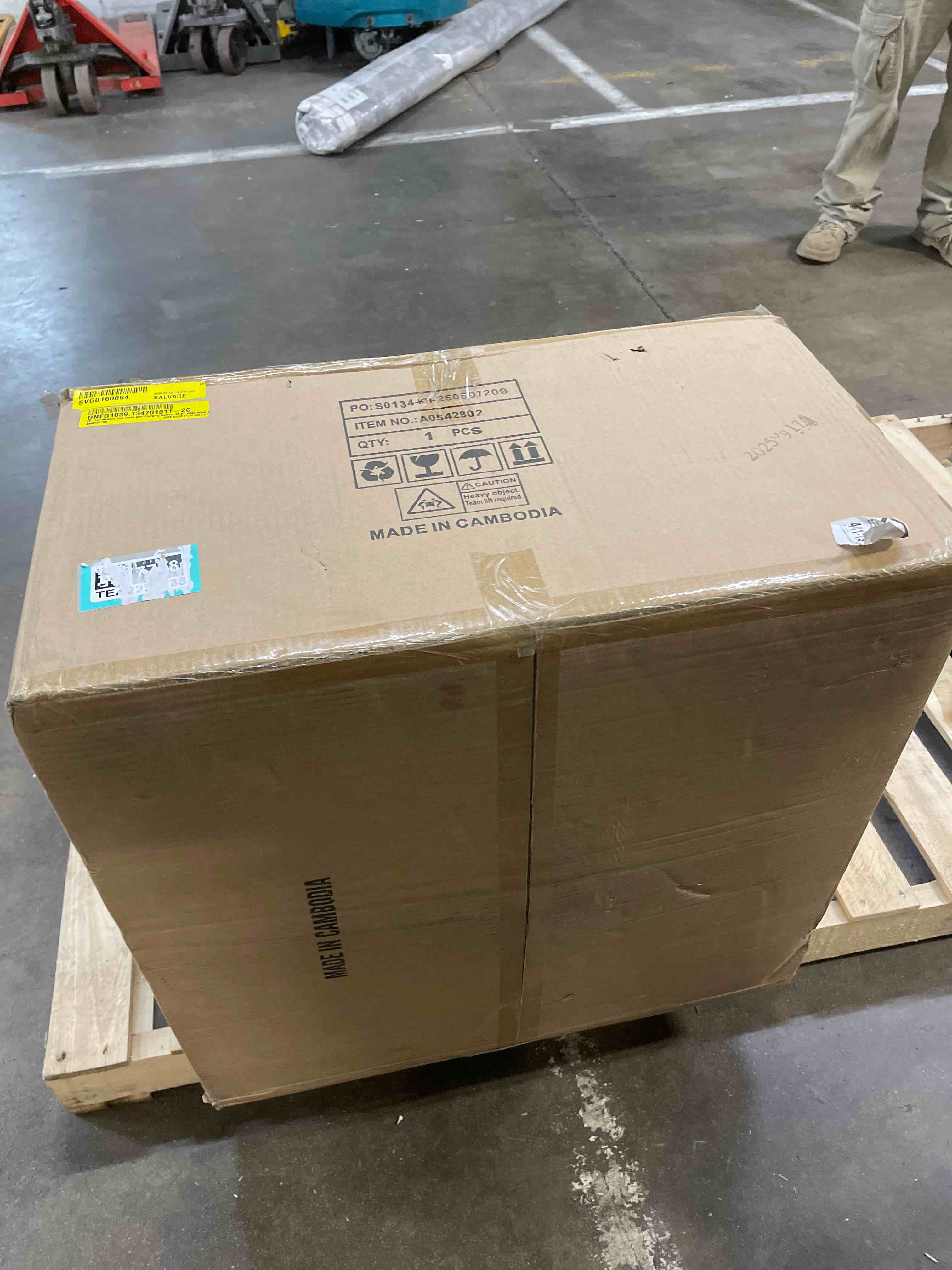 https://s3.amazonaws.com/lotting-images-prod/phillipi/PPE5036586_1778165838386.jpeg