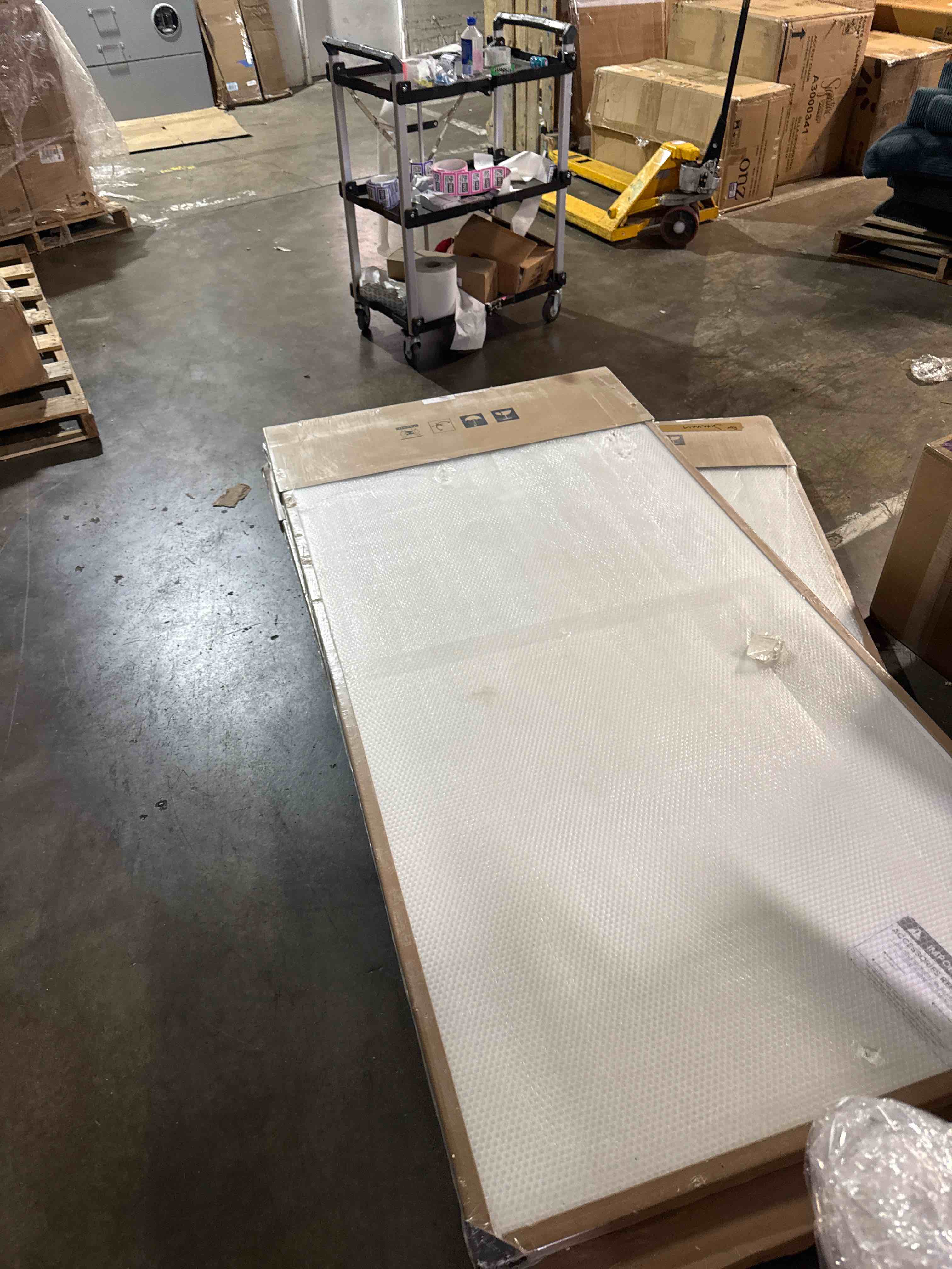https://s3.amazonaws.com/lotting-images-prod/phillipi/PPE5036631_1778264368452.jpeg