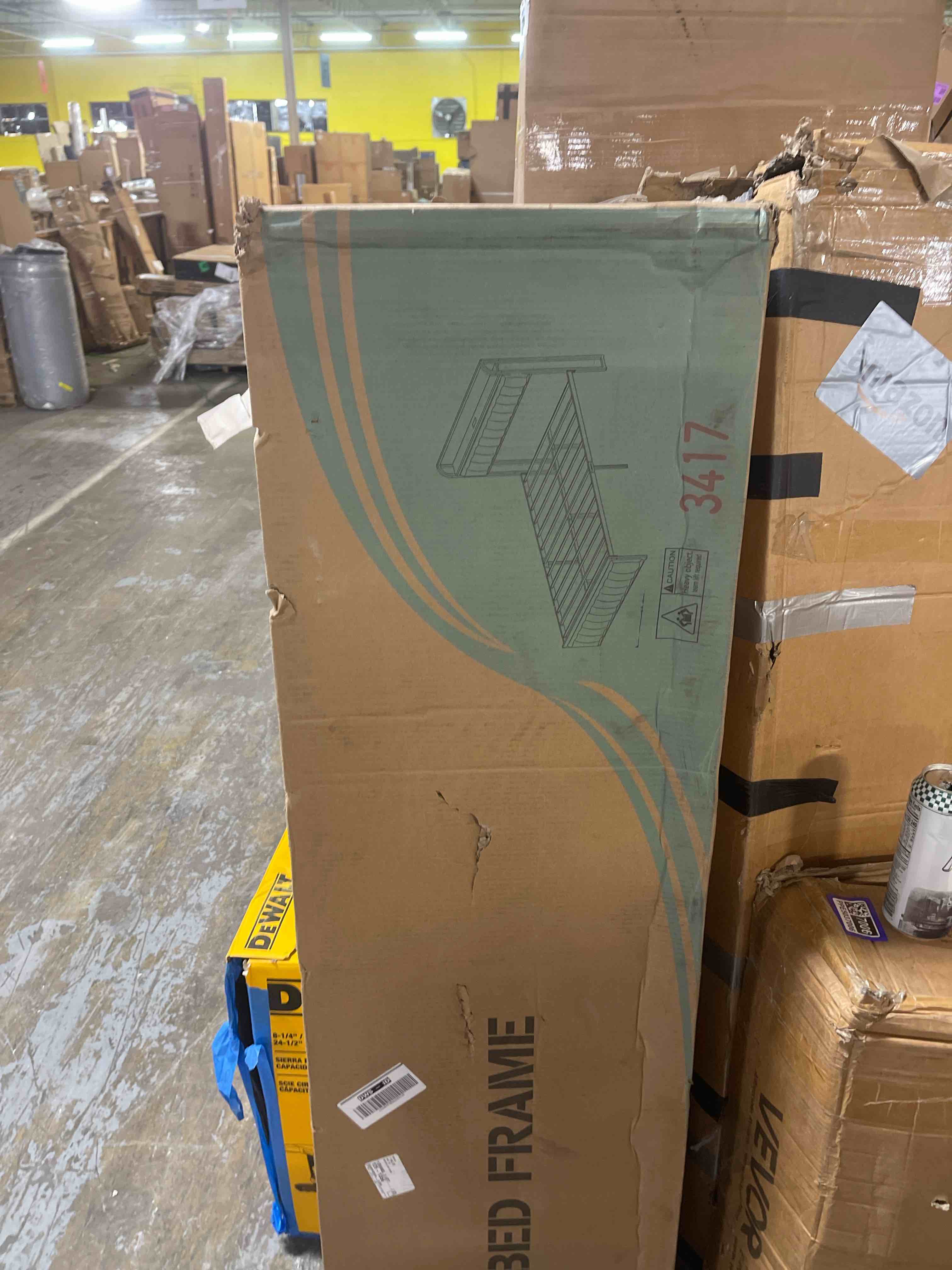 https://s3.amazonaws.com/lotting-images-prod/phillipi/PPE5037008_1778766222606.jpeg