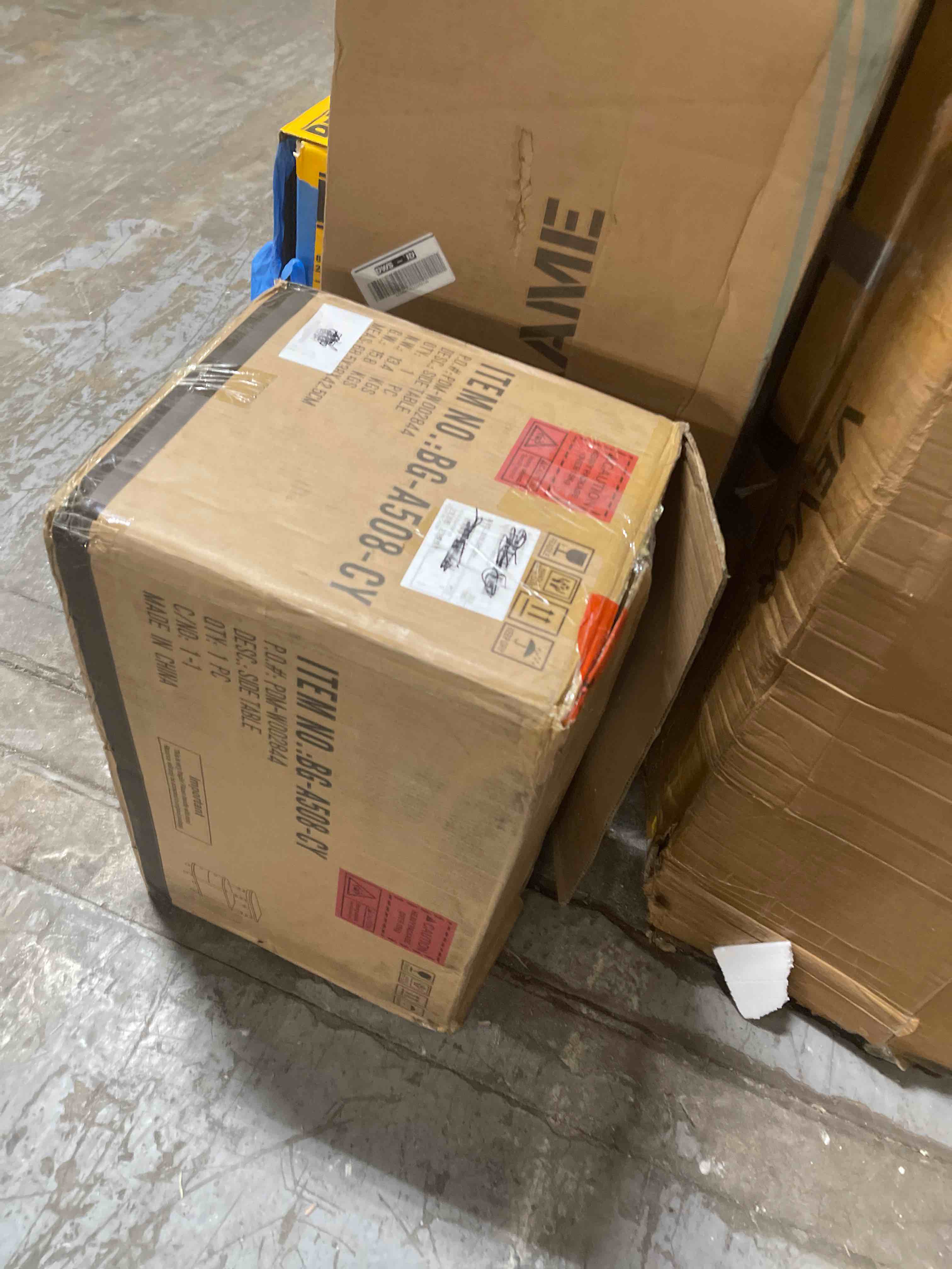 https://s3.amazonaws.com/lotting-images-prod/phillipi/PPE5037011_1778766819318.jpeg