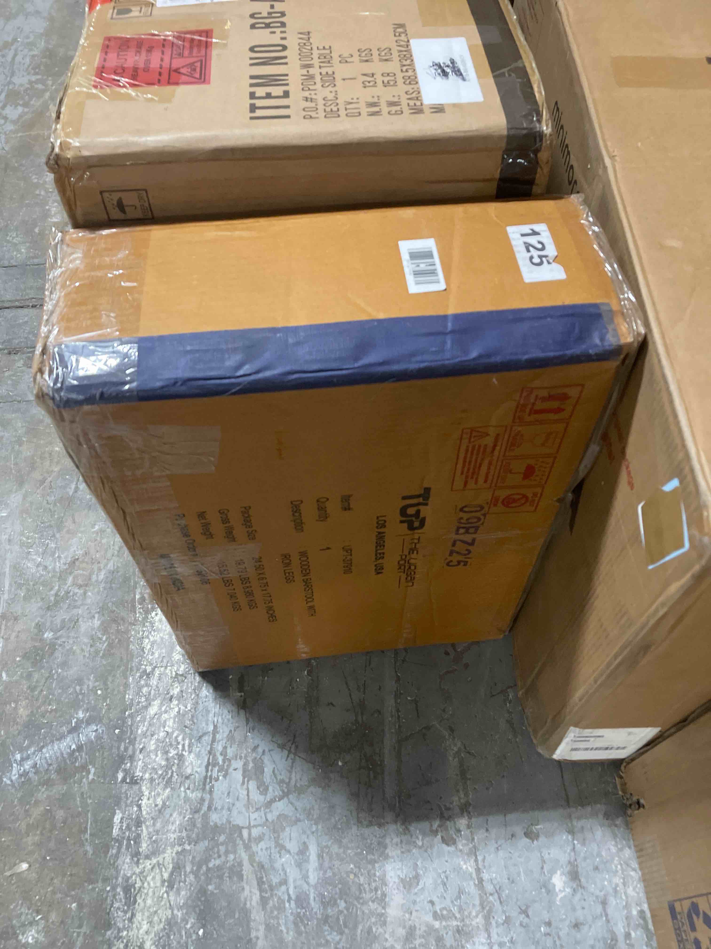 https://s3.amazonaws.com/lotting-images-prod/phillipi/PPE5037017_1778769016611.jpeg