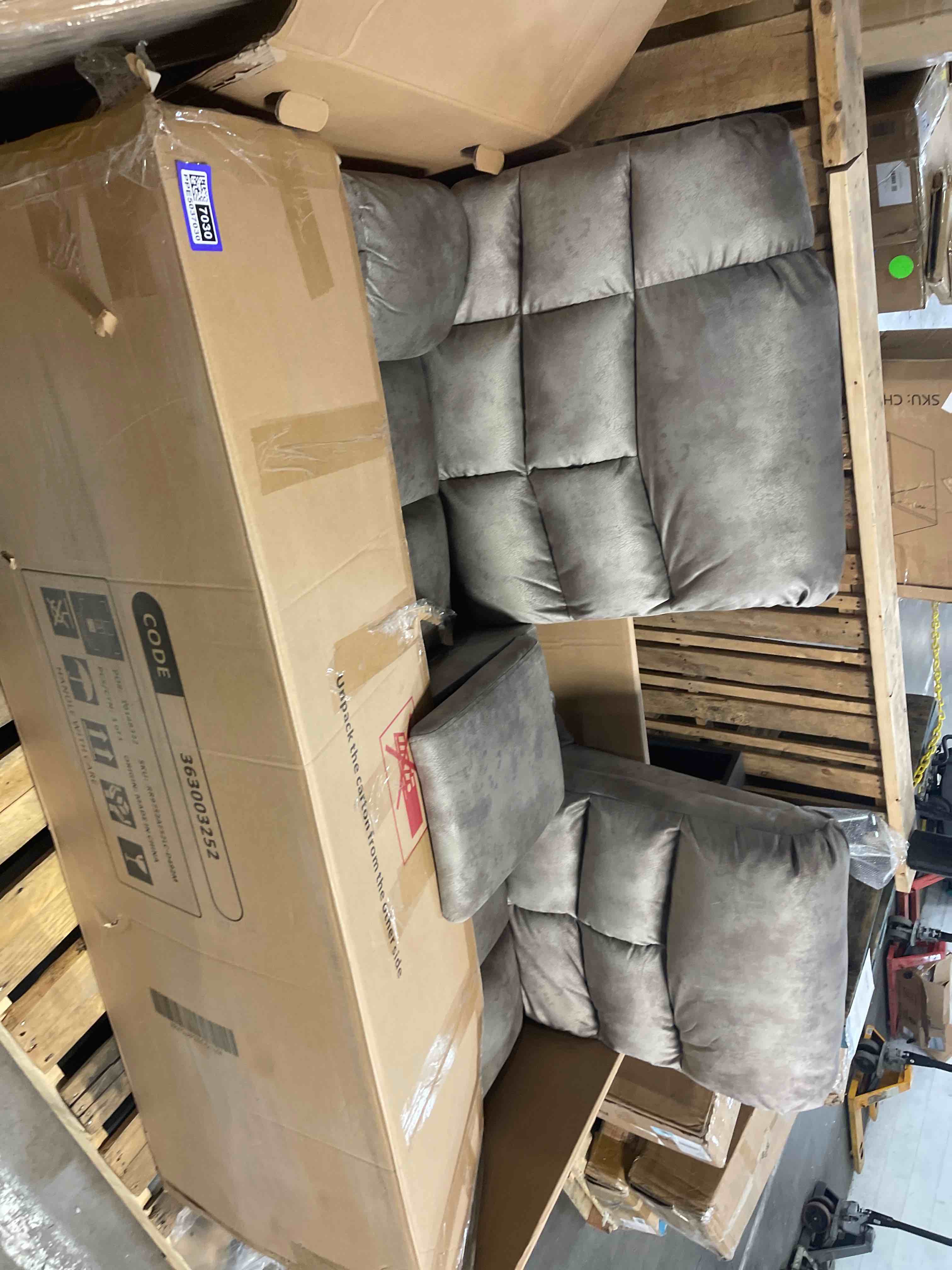 https://s3.amazonaws.com/lotting-images-prod/phillipi/PPE5037030_1778777368655.jpeg