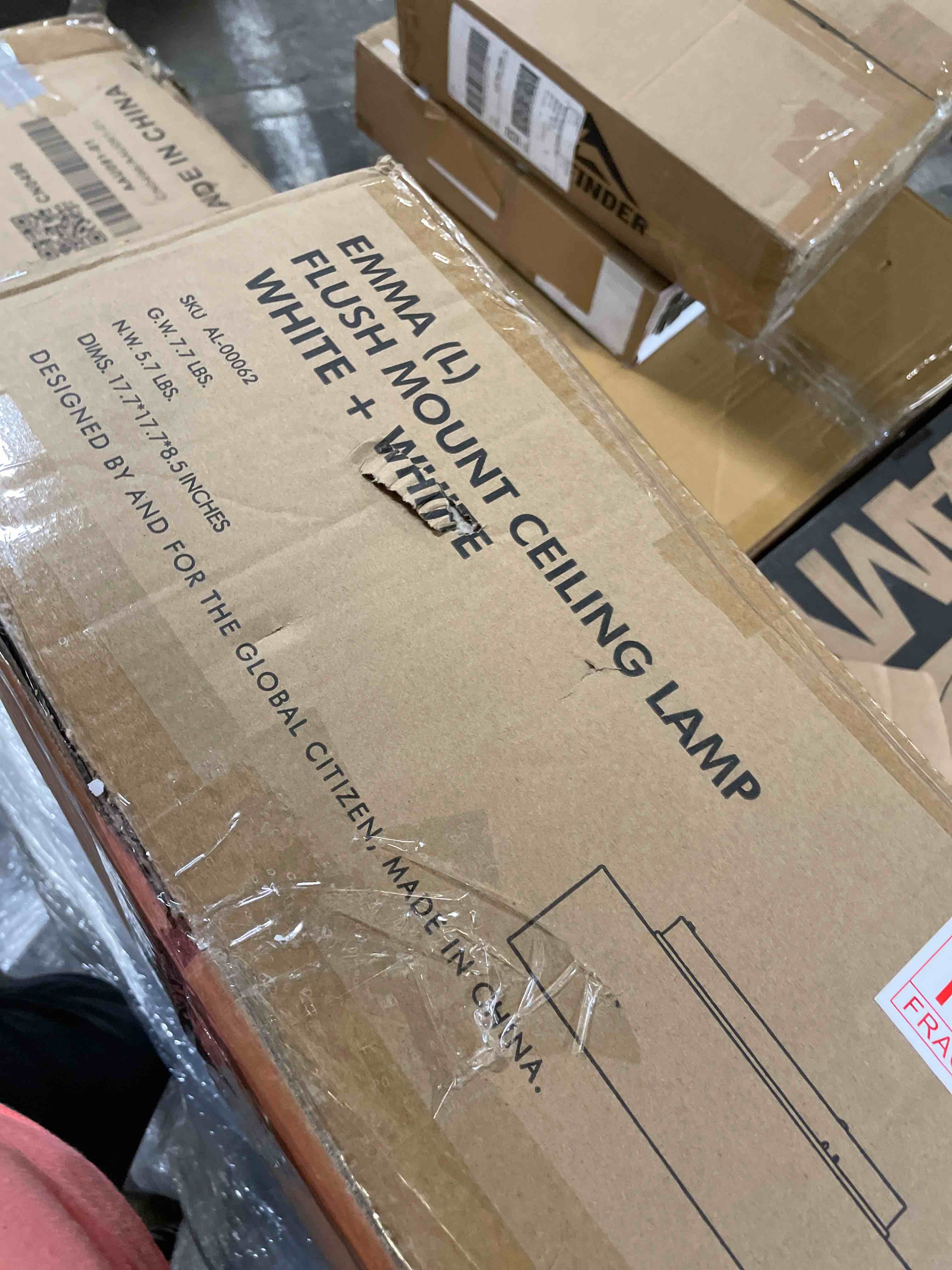 https://s3.amazonaws.com/lotting-images-prod/phillipi/PPE5037091_1778705876460.jpeg
