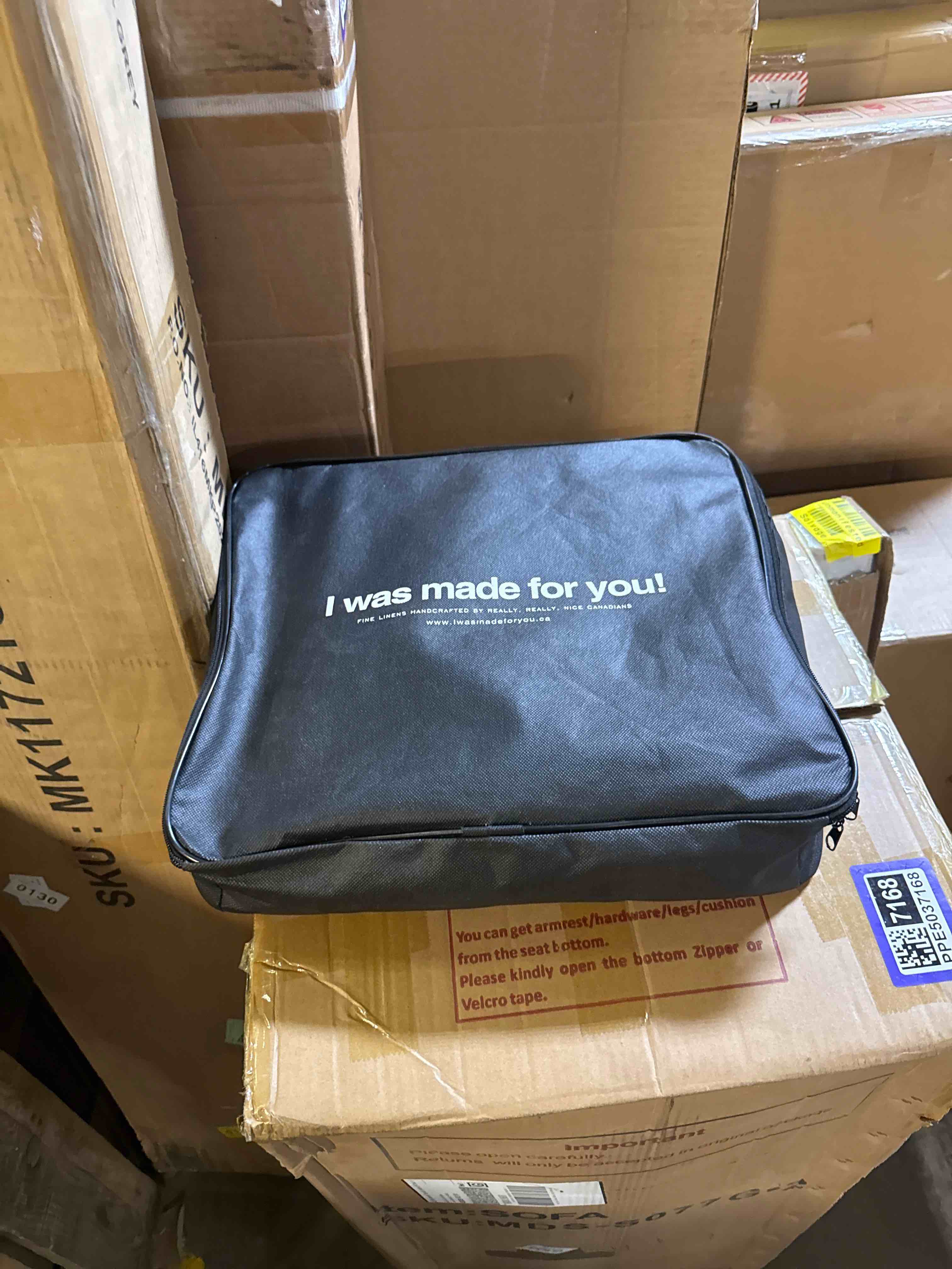 https://s3.amazonaws.com/lotting-images-prod/phillipi/PPE5037170_1778779213242.jpeg