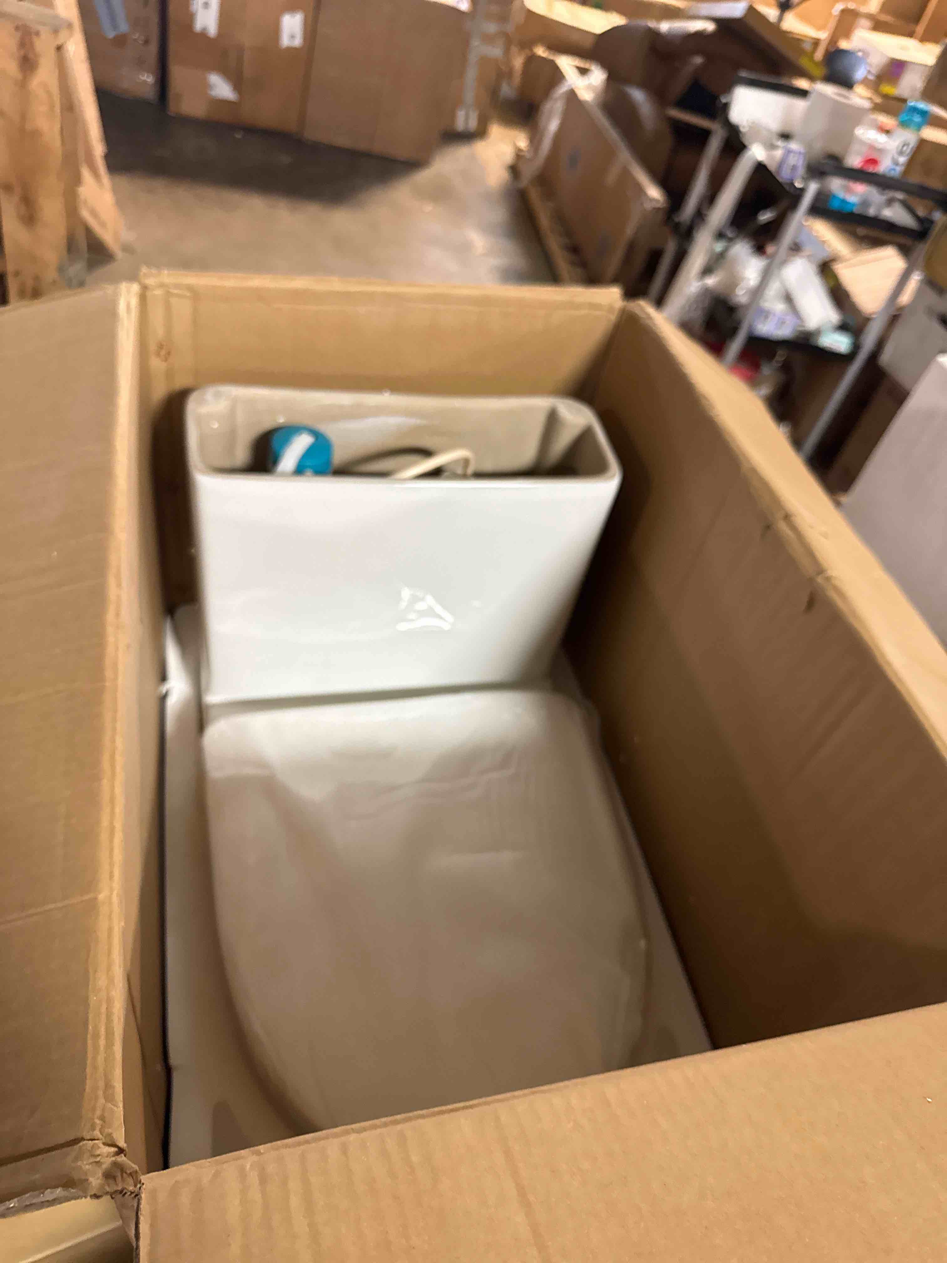 https://s3.amazonaws.com/lotting-images-prod/phillipi/PPE5038100_1779732778656.jpeg