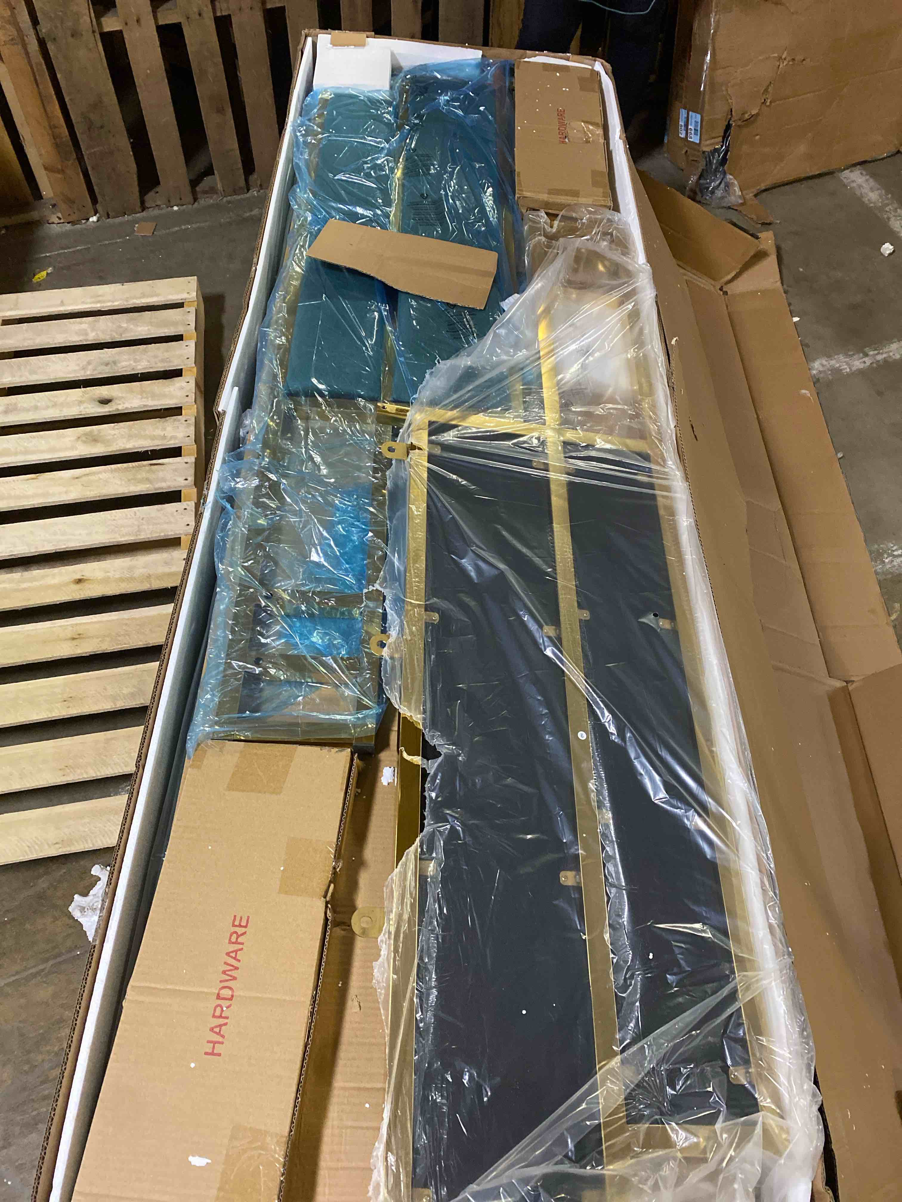 https://s3.amazonaws.com/lotting-images-prod/phillipi/PPE5038199_1779740724008.jpeg