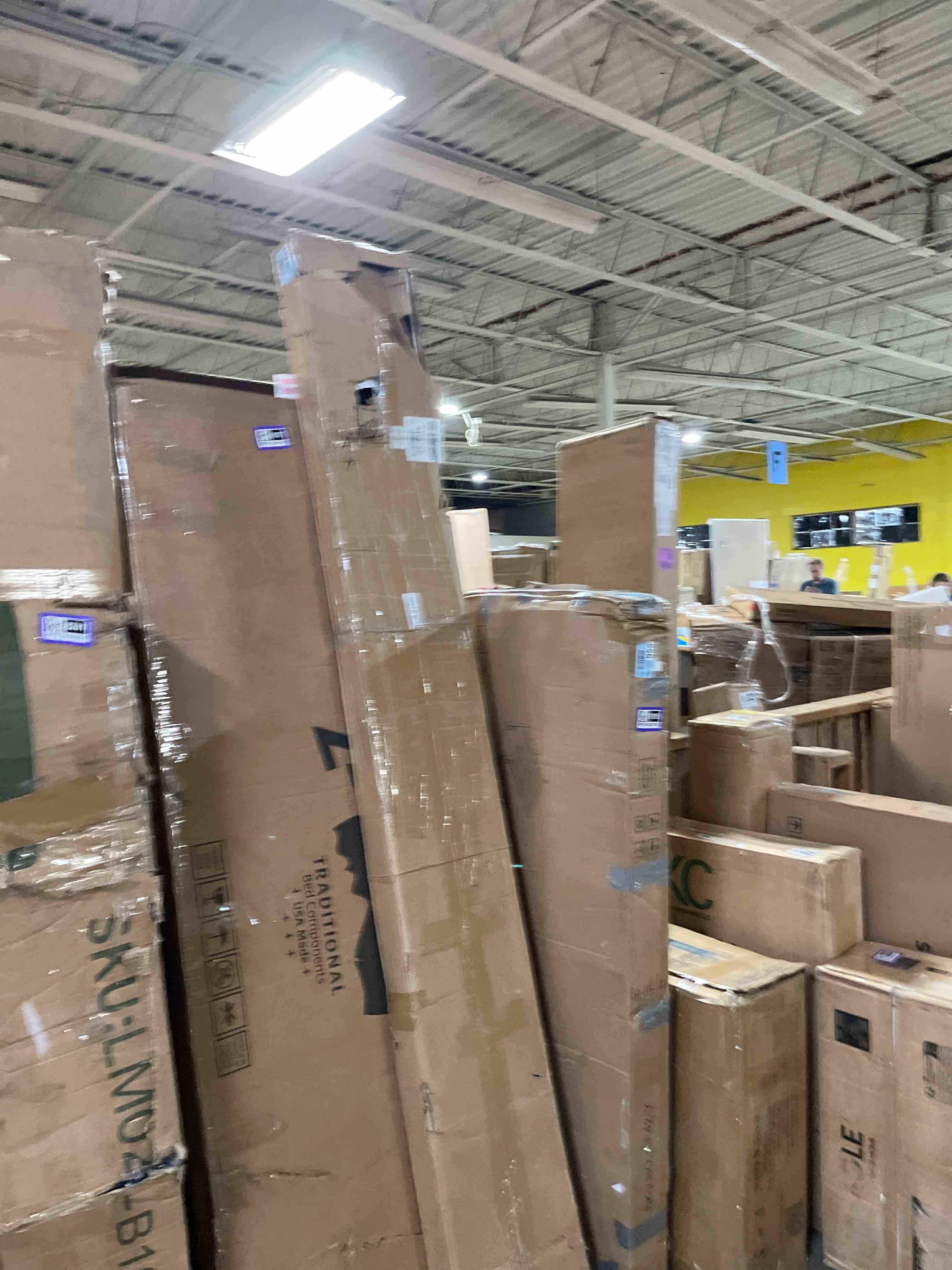https://s3.amazonaws.com/lotting-images-prod/phillipi/PPE5038202_1779741501239.jpeg