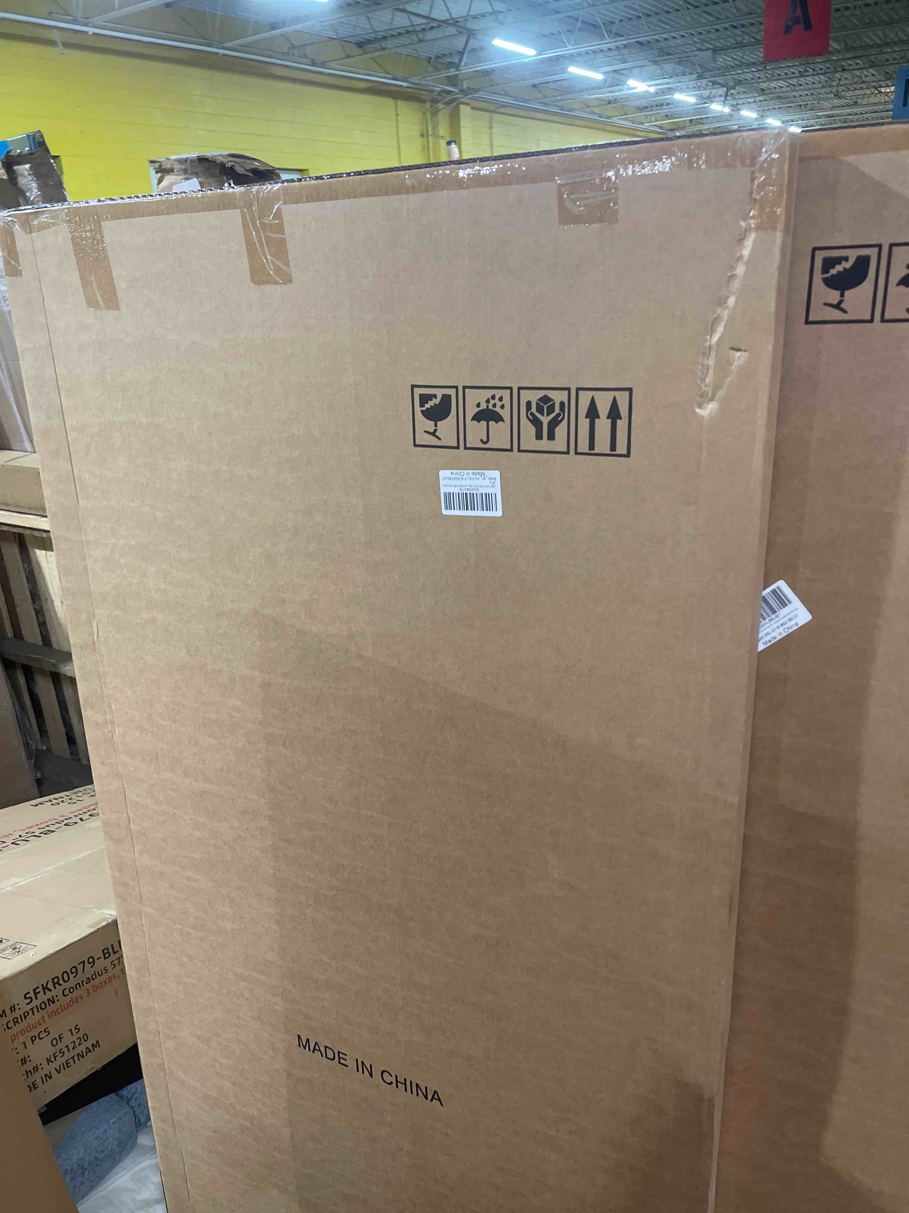 https://s3.amazonaws.com/lotting-images-prod/phillipi/PPE5038274_1779805509404.jpeg