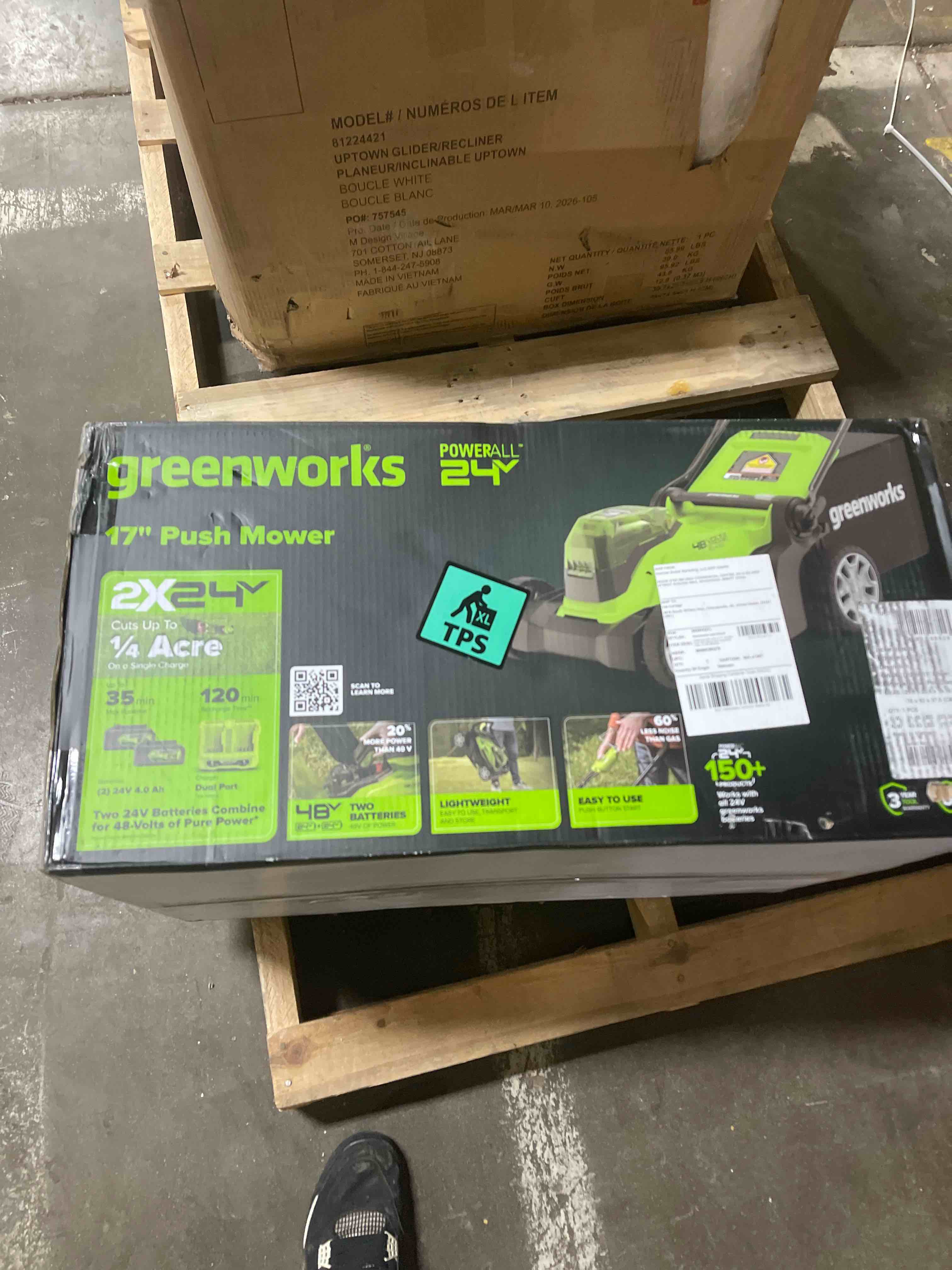 https://s3.amazonaws.com/lotting-images-prod/phillipi/PPE5038277_1779805851547.jpeg