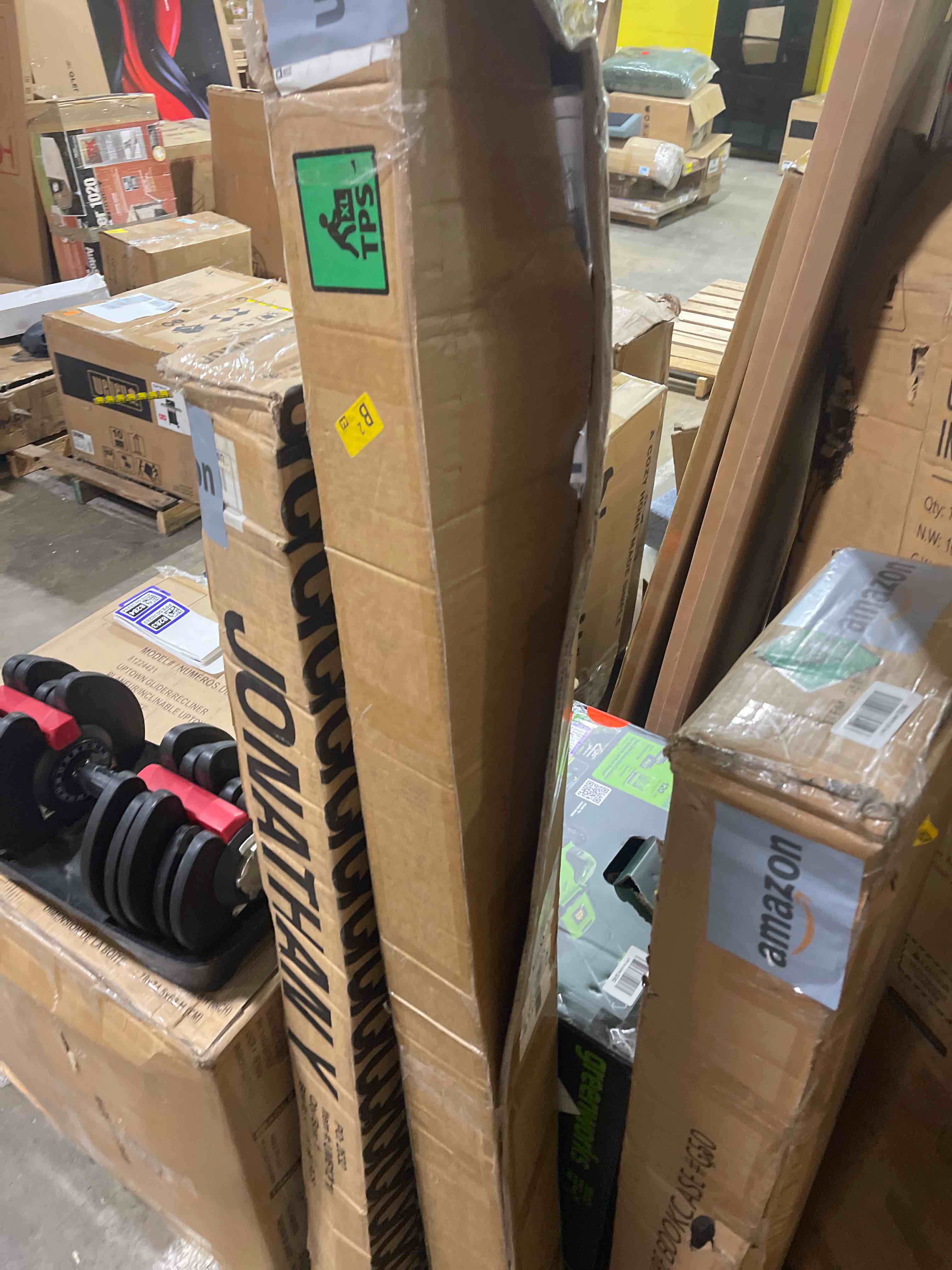 https://s3.amazonaws.com/lotting-images-prod/phillipi/PPE5038283_1779806939880.jpeg