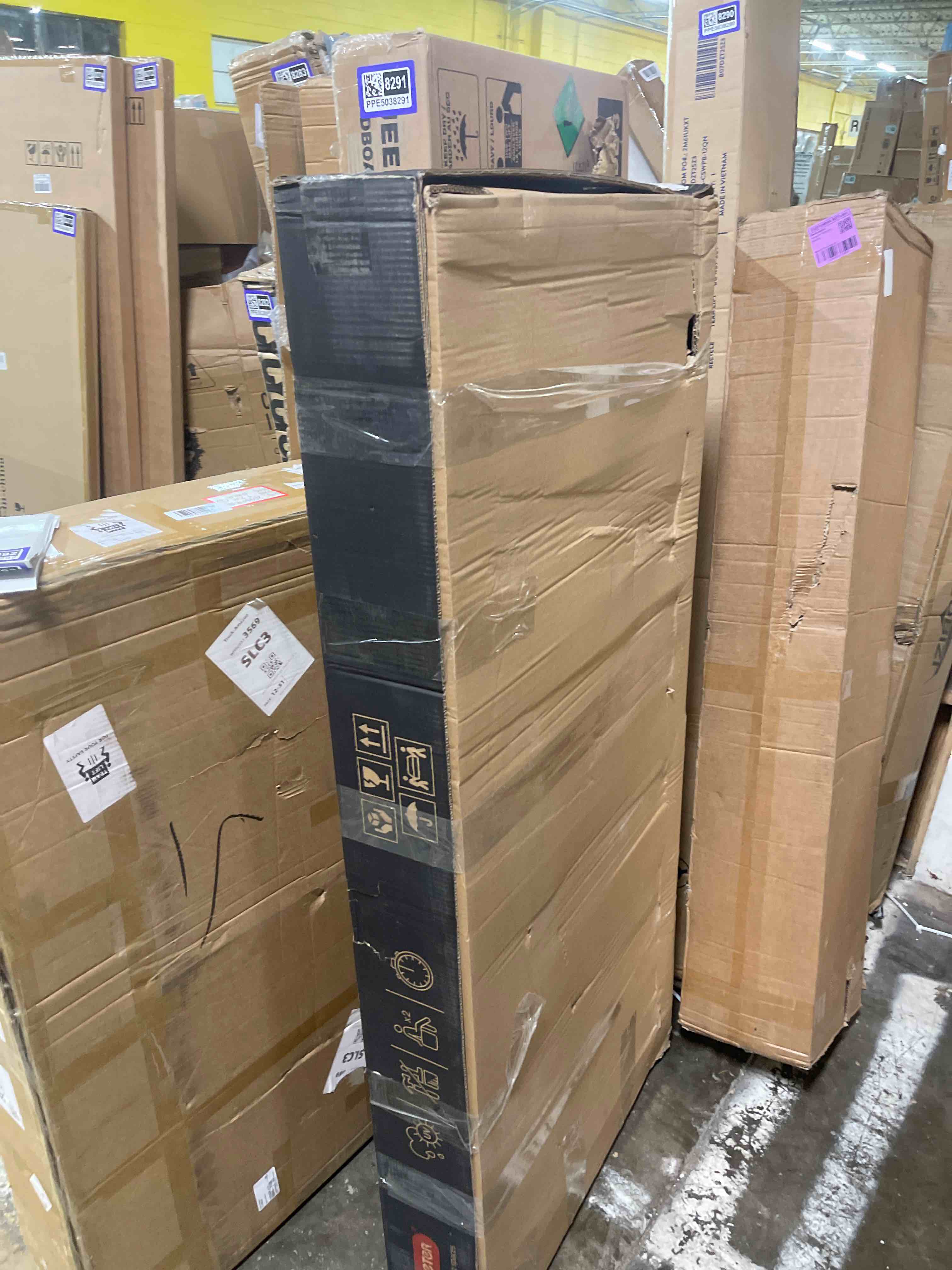 https://s3.amazonaws.com/lotting-images-prod/phillipi/PPE5038292_1779815659308.jpeg