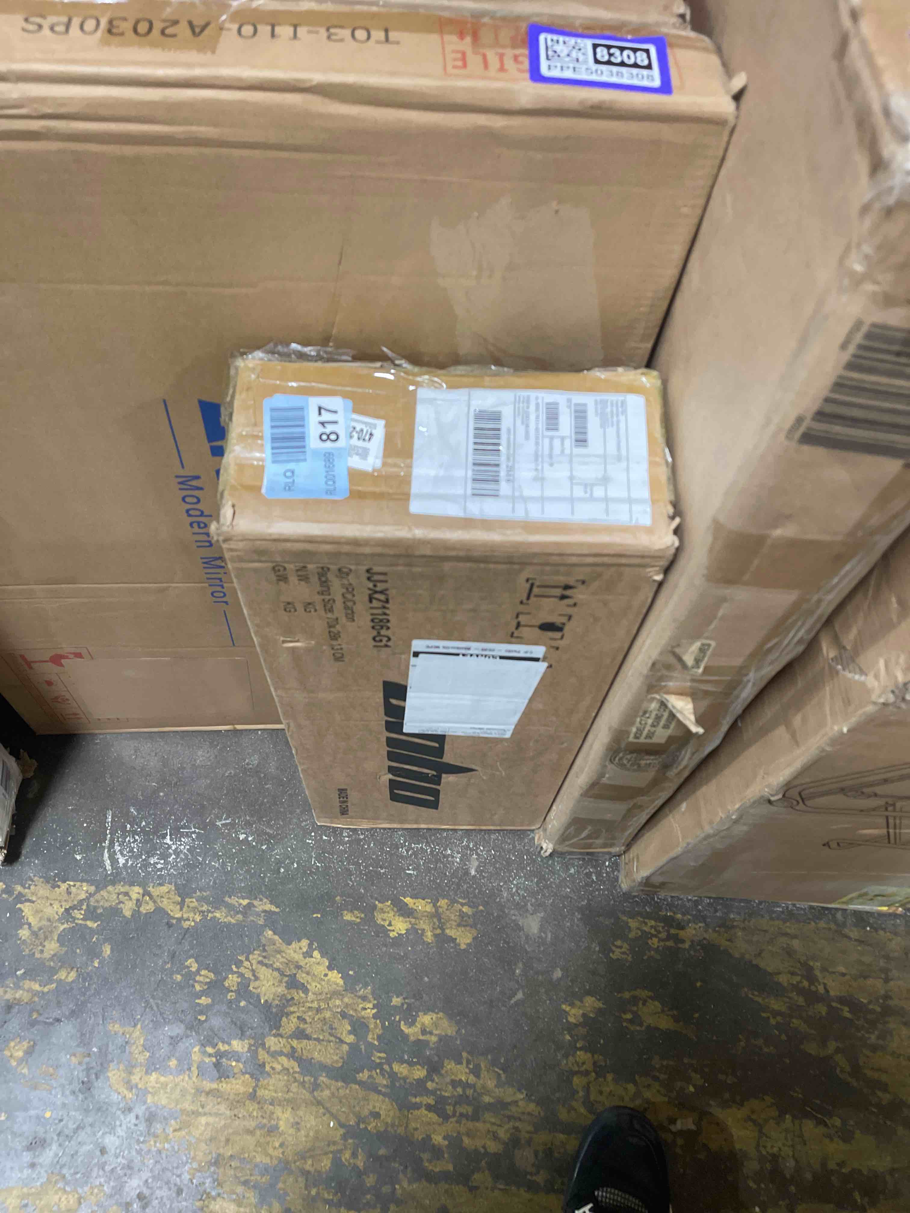 https://s3.amazonaws.com/lotting-images-prod/phillipi/PPE5038312_1779823299827.jpeg