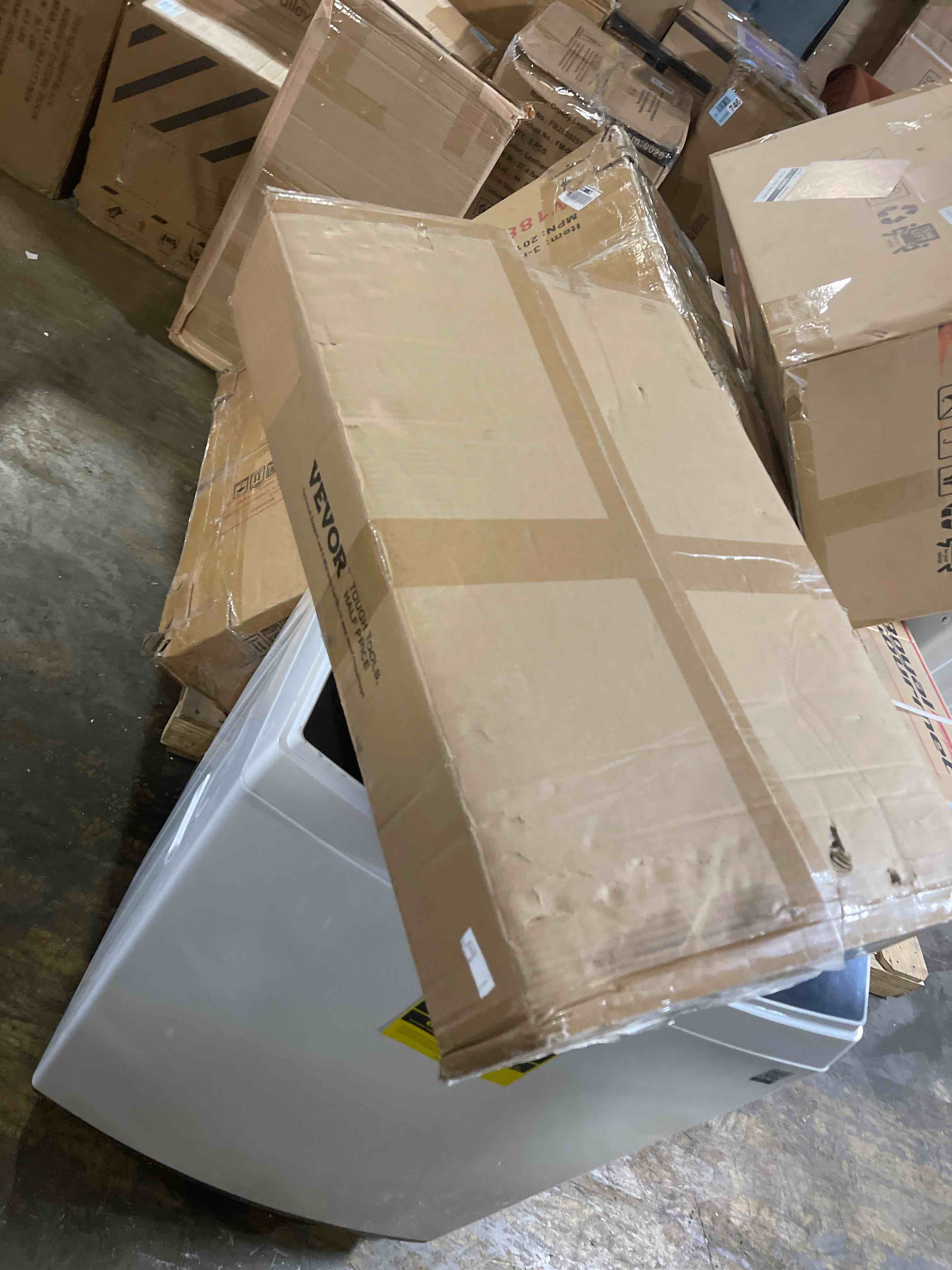 https://s3.amazonaws.com/lotting-images-prod/phillipi/PPE5038313_1779823492875.jpeg