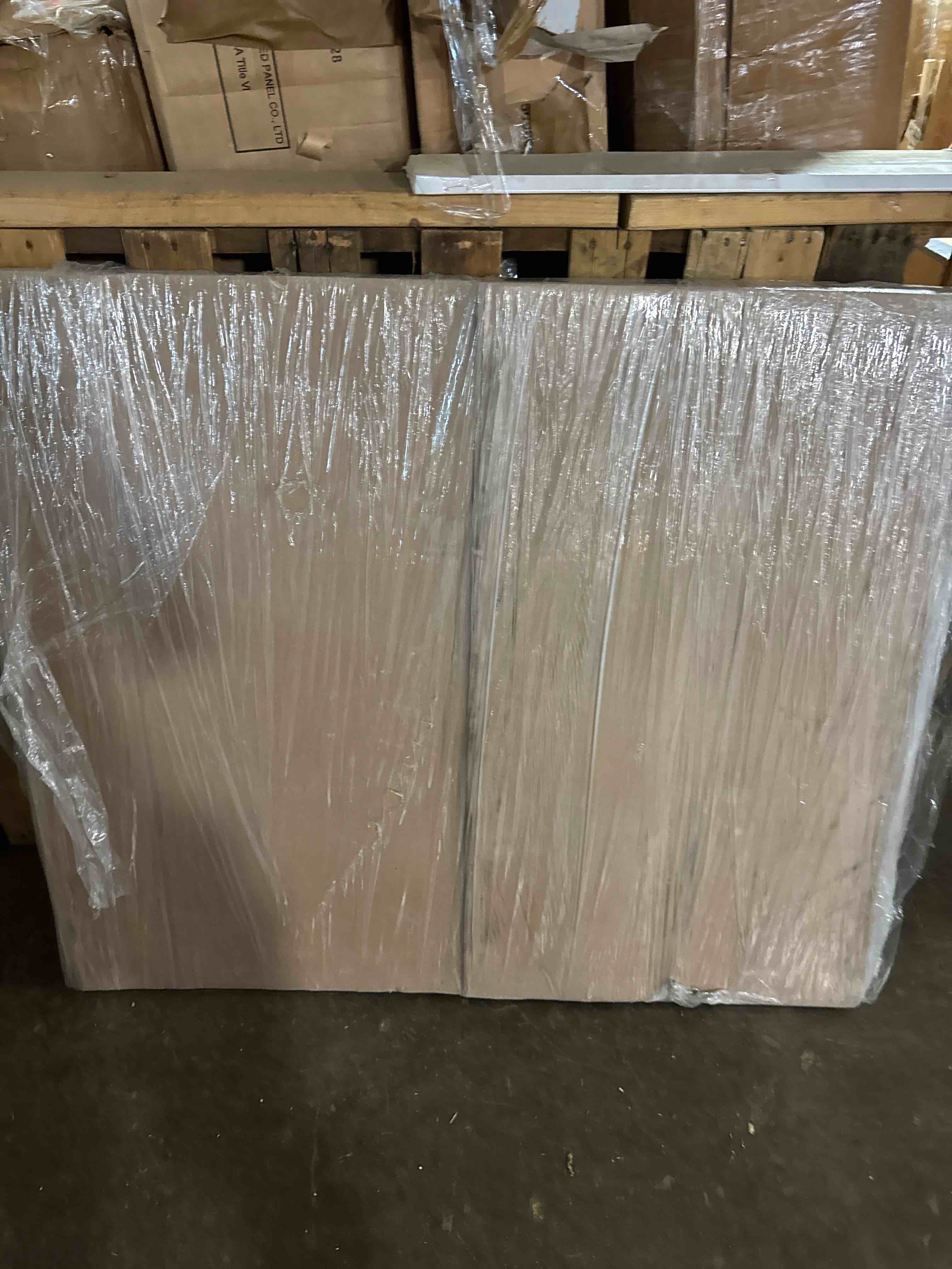 Condition photo showing New/Like New for amazon basics cardboard moving boxes for packing and shipping, small size, 16" x 10" x 10", brown, 15-pack small, 15-pack