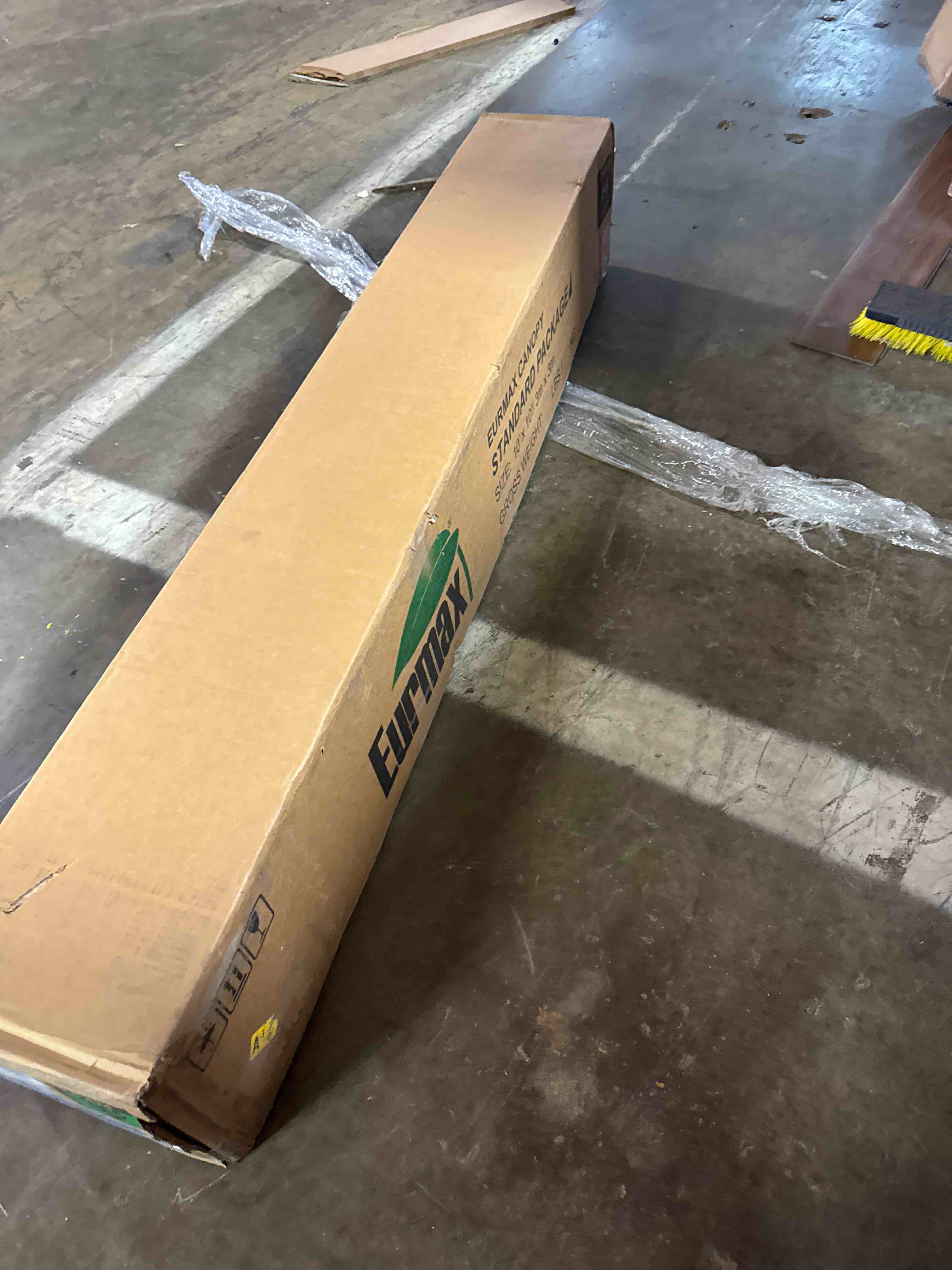 Condition photo showing New/Like New for eurmax usa nomatter one-person open&close 10x10ft pop up canopy tent?portable shelter canopy for outdoor events?instant canopies, temporary sunshade,bonus 4 sand bags(white)